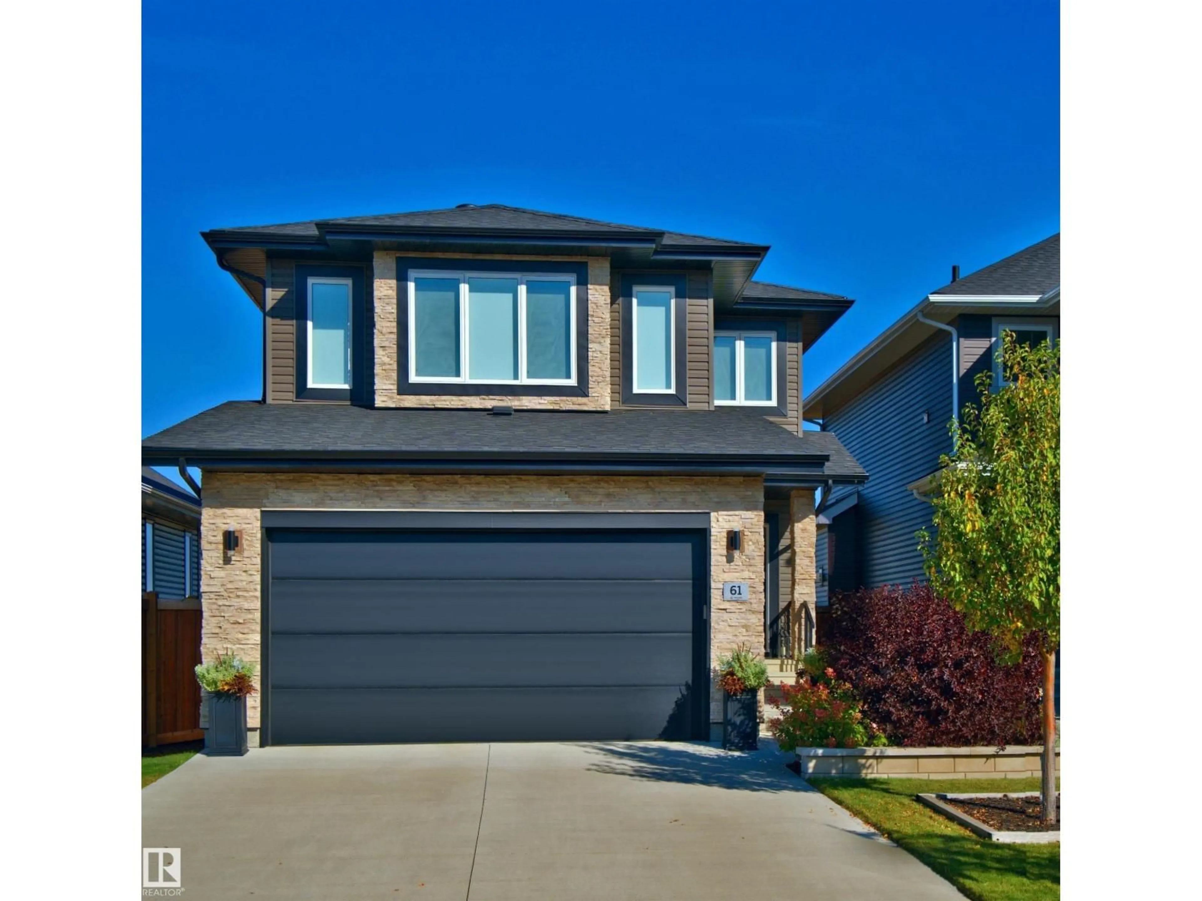 Home with vinyl exterior material, street for 61 ENCORE CR, St. Albert Alberta T8N7W2
