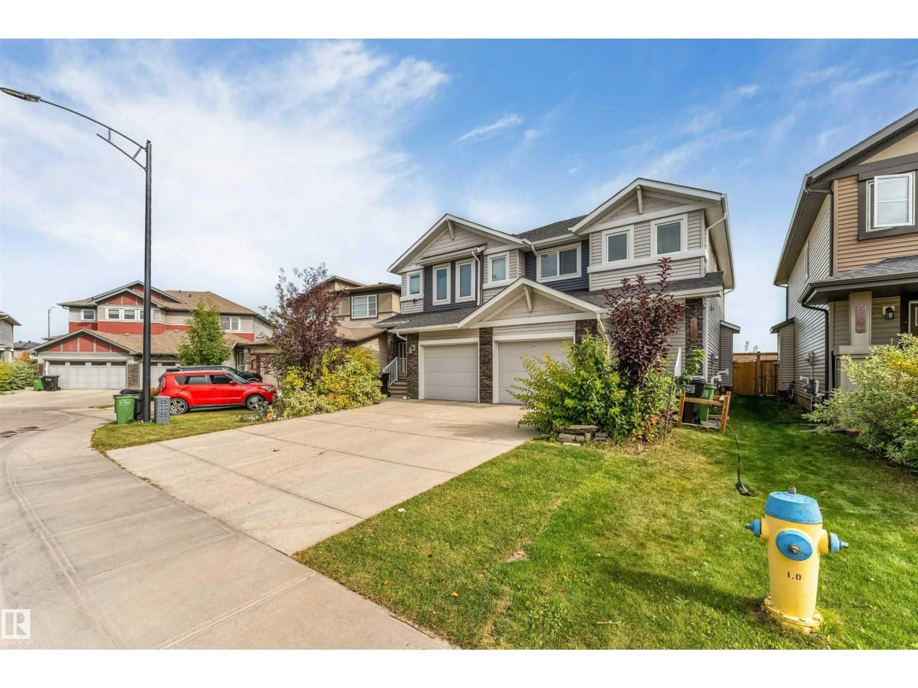 Unknown for 2296 CASEY CR, Edmonton Alberta T6W3M8