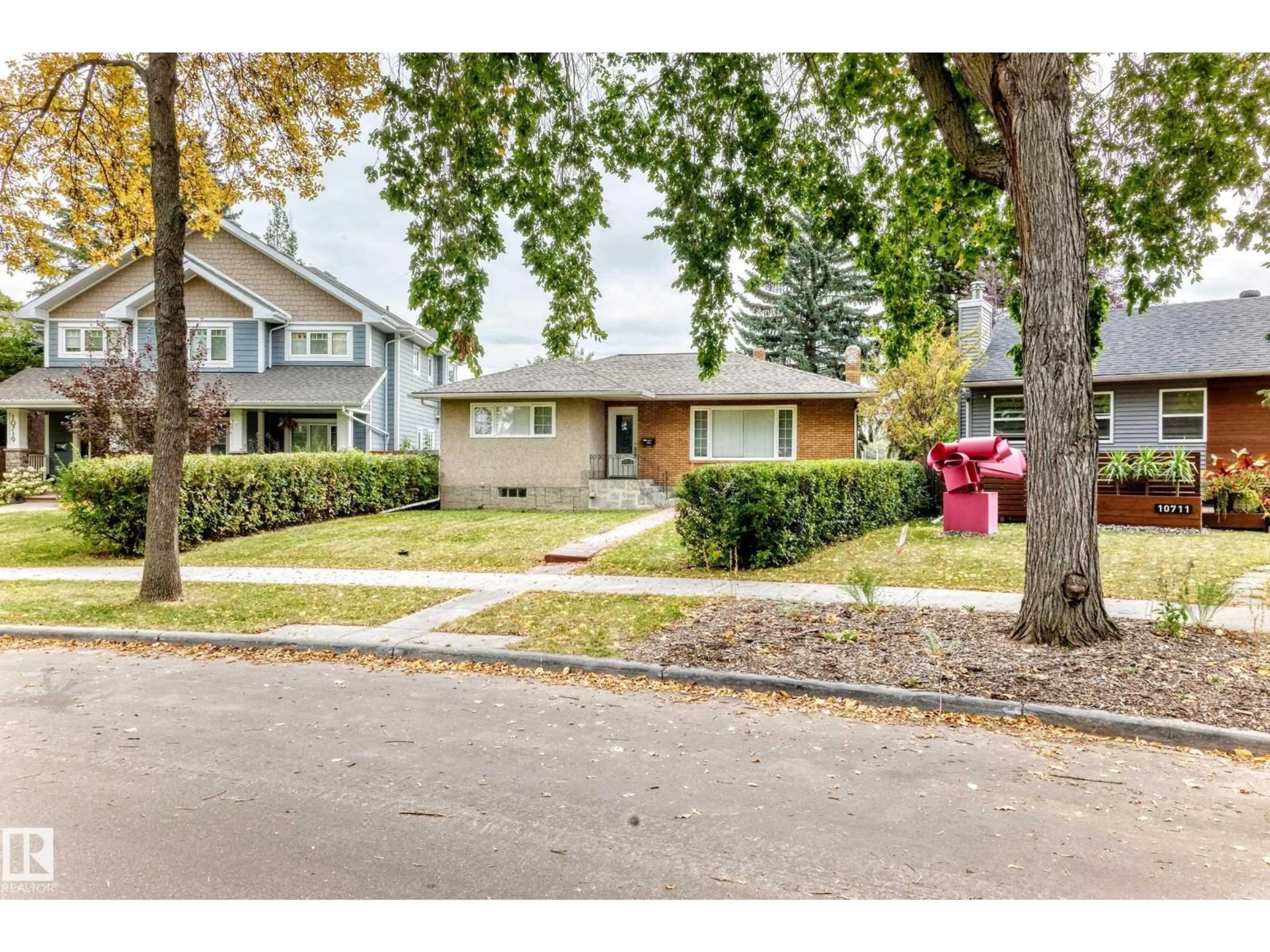 Unknown for NW - 10715 133 ST, Edmonton Alberta T5M1G7