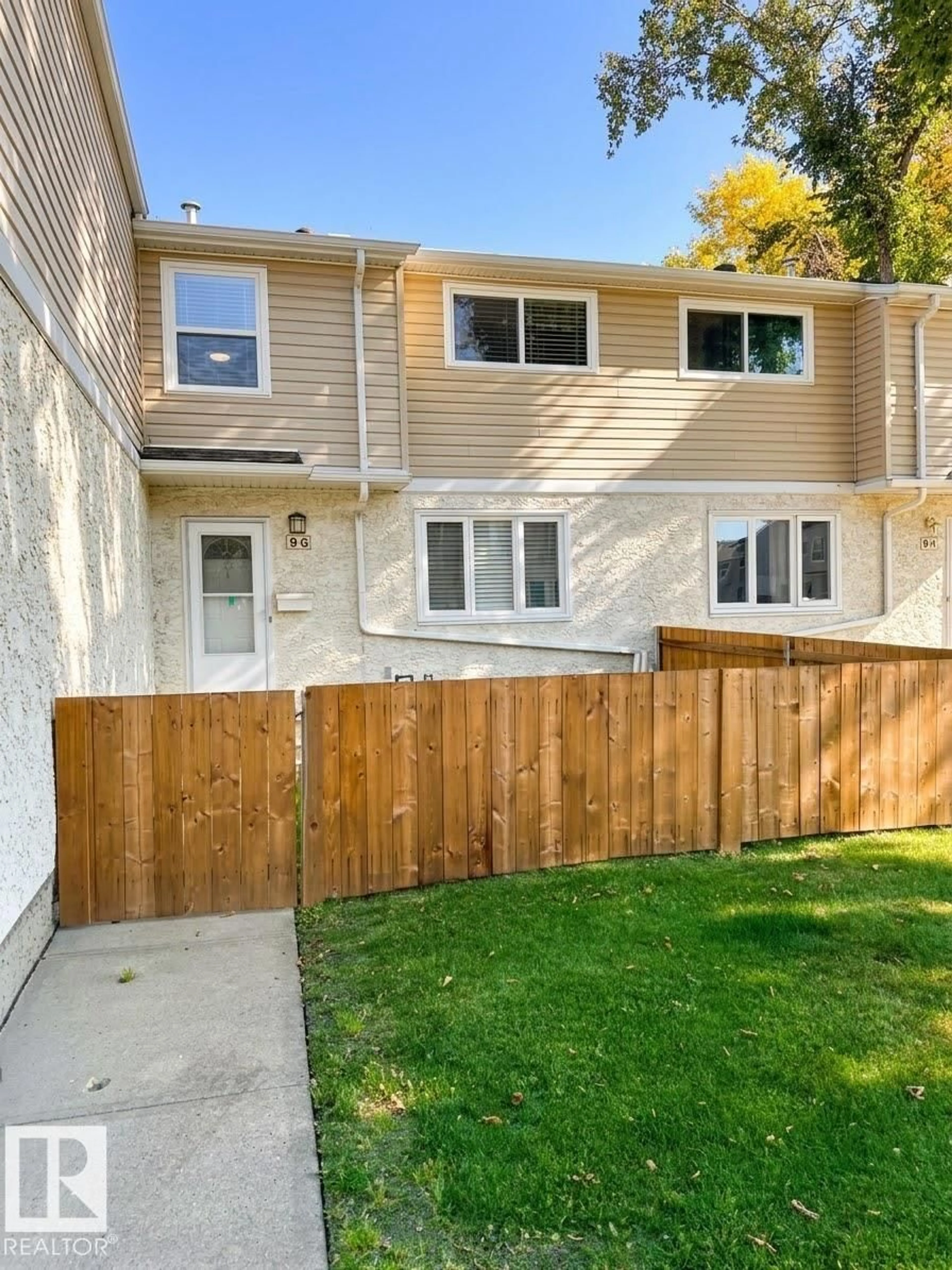 Home with vinyl exterior material, street for NW - 9G CLAREVIEW VG, Edmonton Alberta T5A3P2