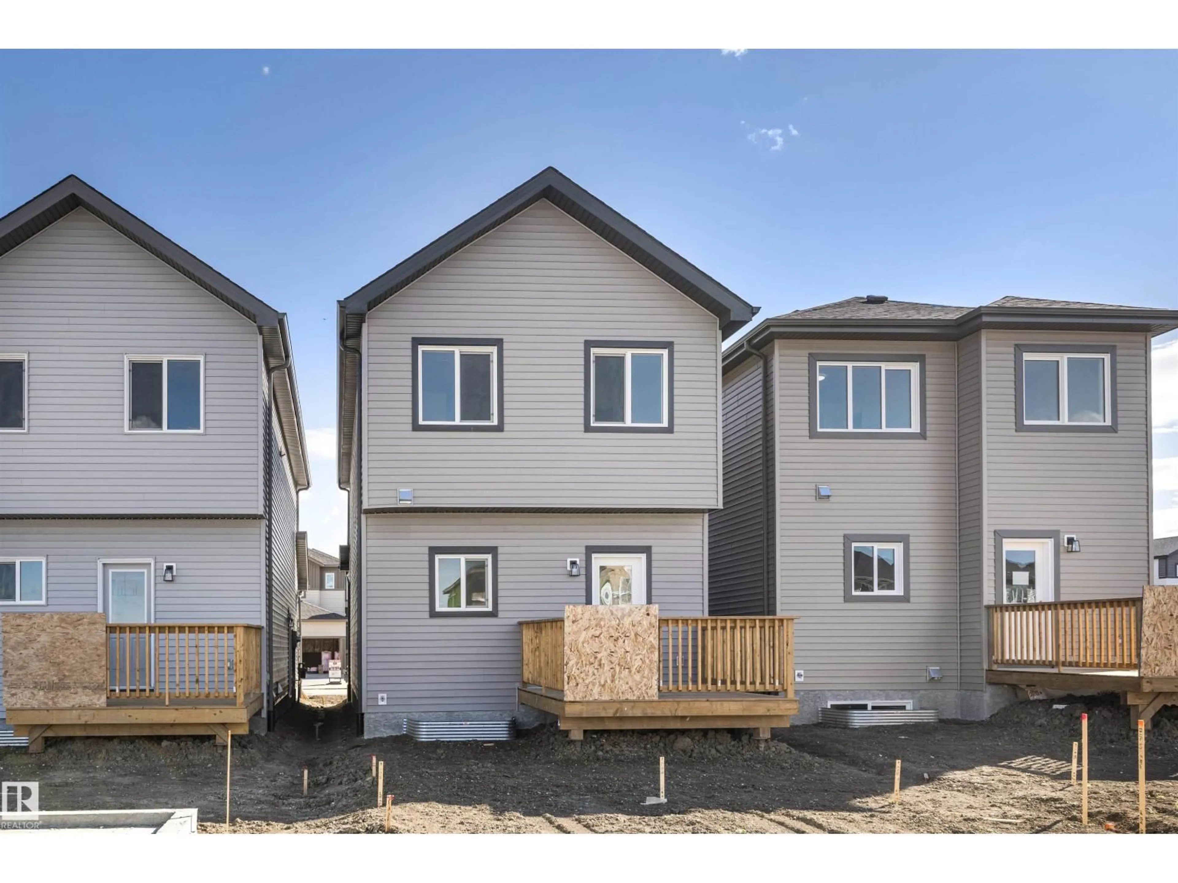 Unknown for 20826 15A AV, Edmonton Alberta T6M3N8