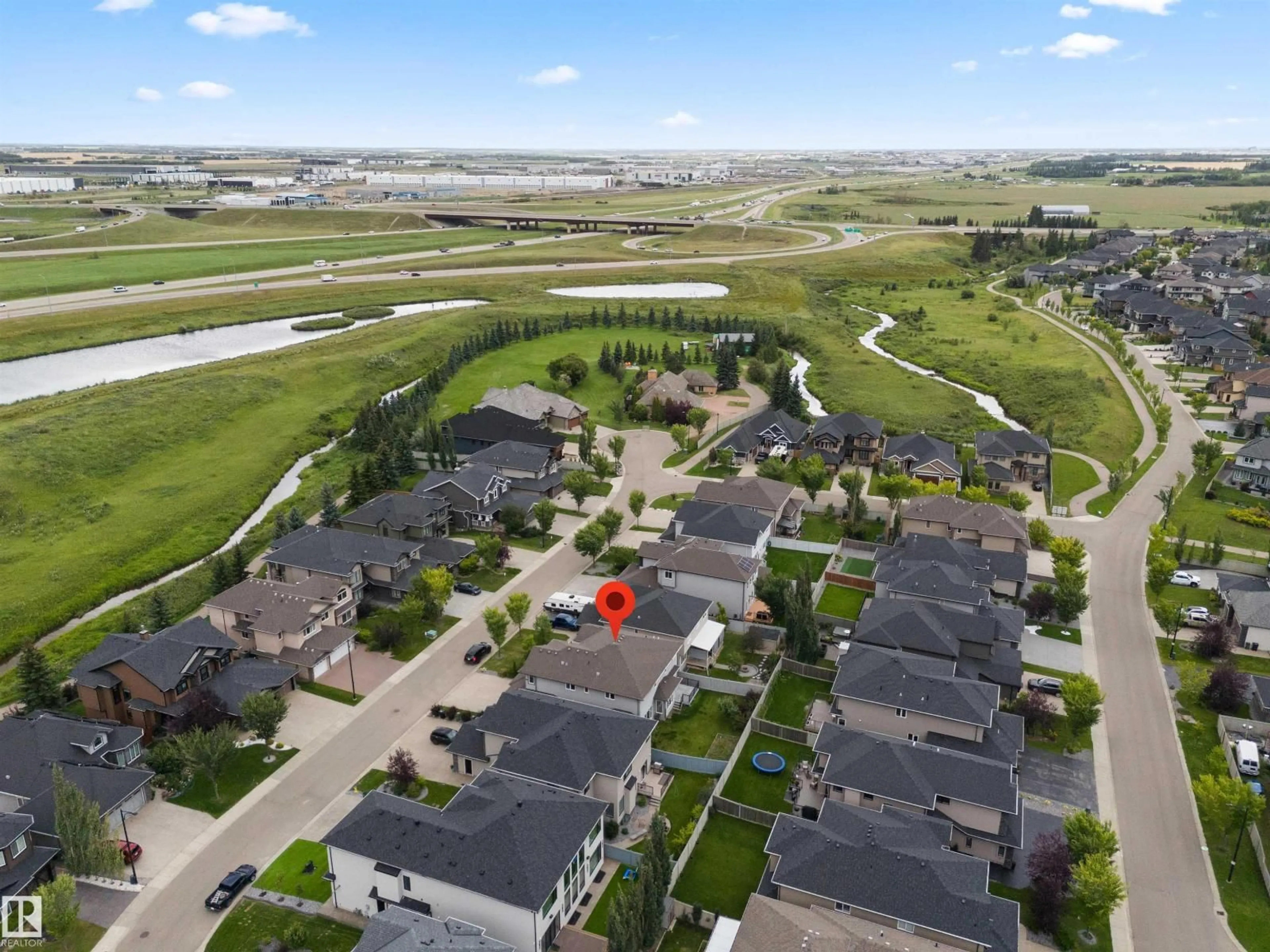 A pic from outside/outdoor area/front of a property/back of a property/a pic from drone, street for 1721 ADAMSON CR, Edmonton Alberta T6W1Z4