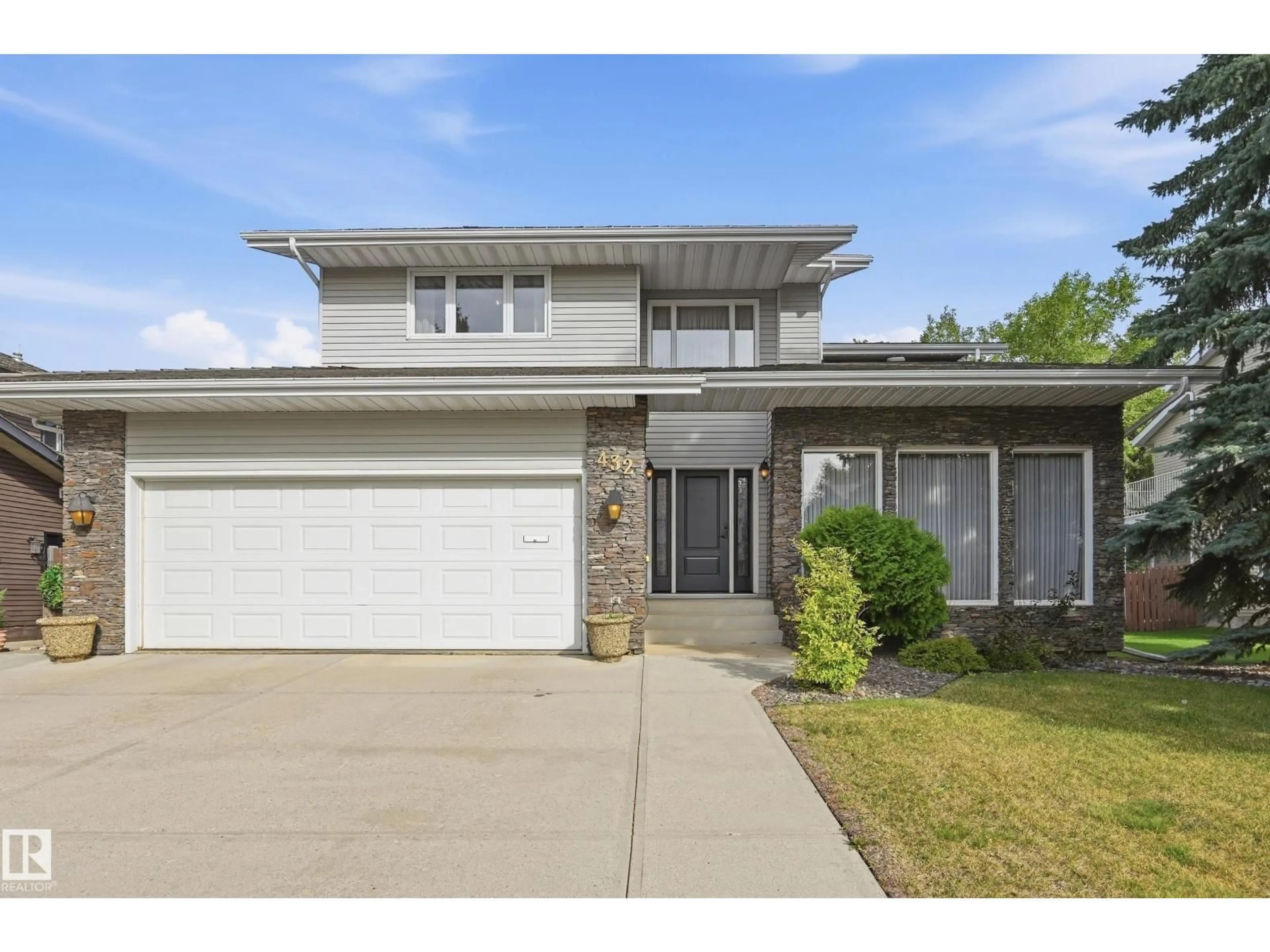 Home with vinyl exterior material, street for 432 ROONEY CR, Edmonton Alberta T6R1C8