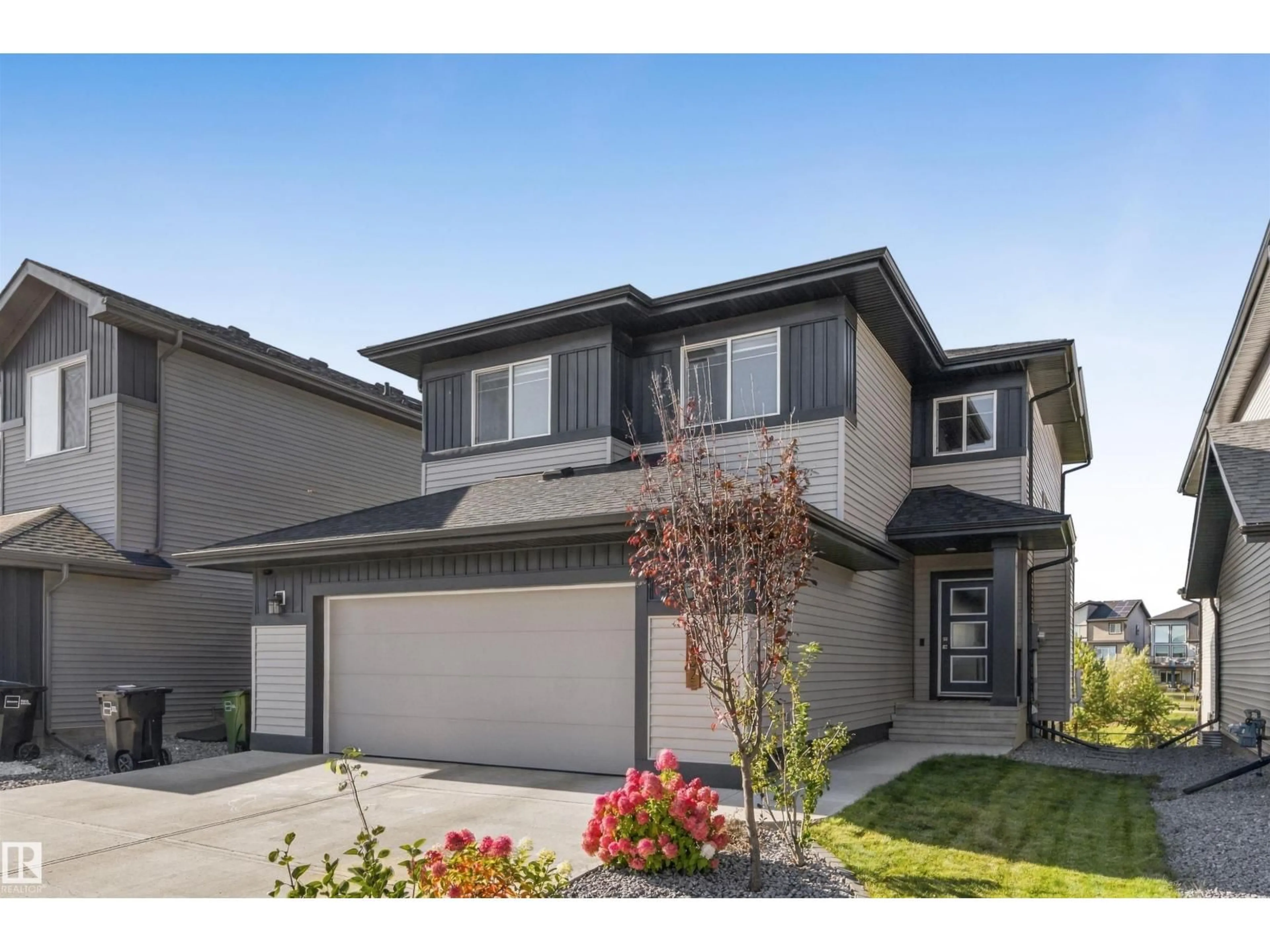 Unknown for 2052 CAVANAGH DR, Edmonton Alberta T6W4E8