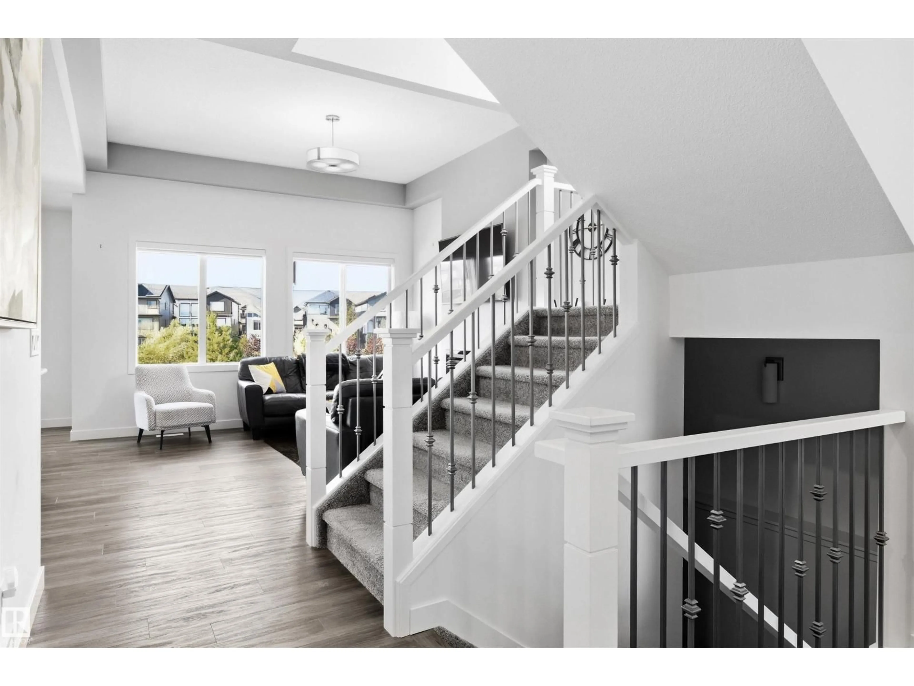 Indoor entryway for 2052 CAVANAGH DR, Edmonton Alberta T6W4E8