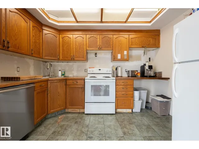 NW - 10972 157 ST, Edmonton 5