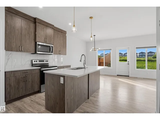 8805 CARSON WAY, Edmonton 2