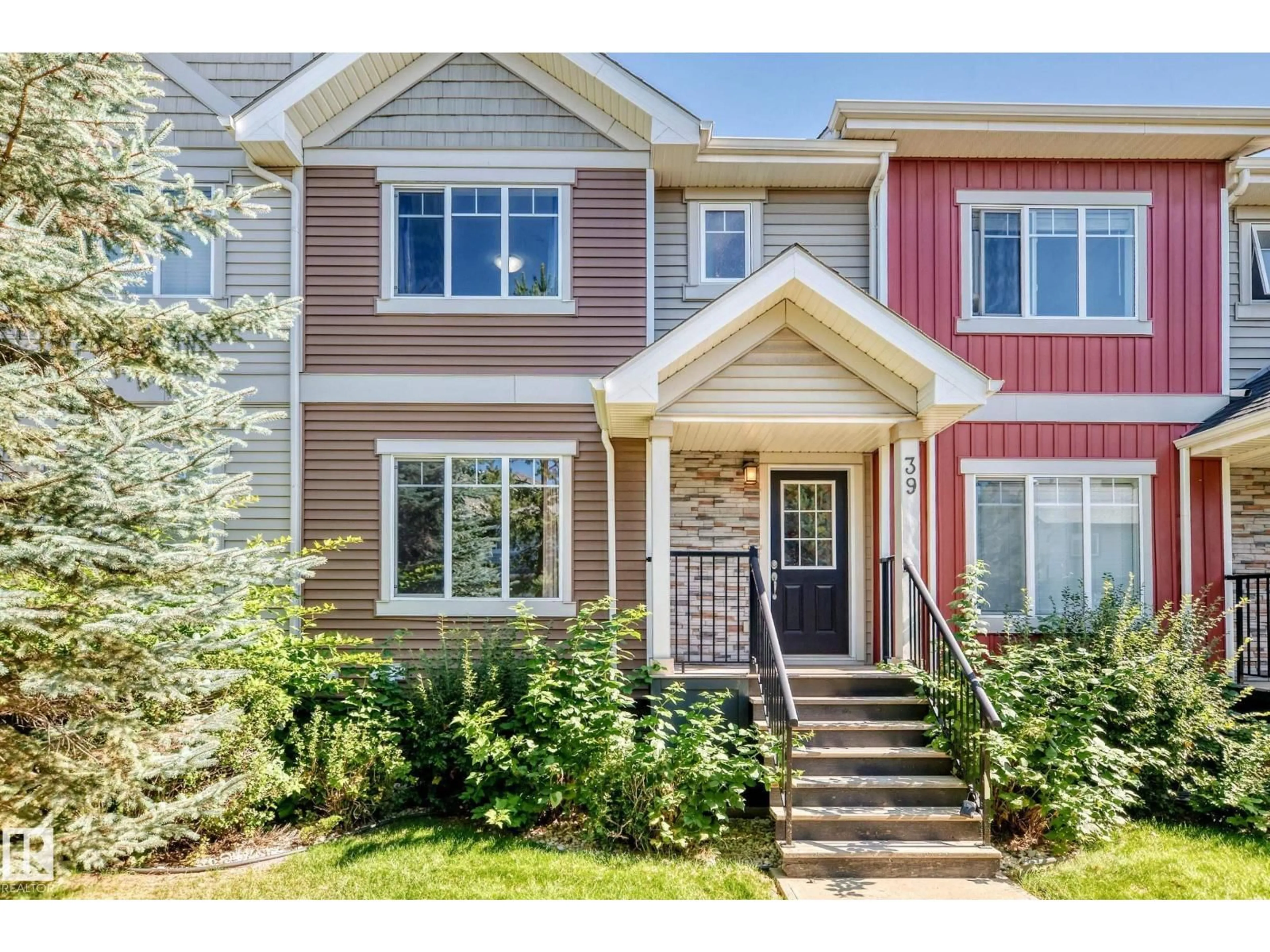 Home with vinyl exterior material, street for 39 - 7289 SOUTH TERWILLEGAR NW, Edmonton Alberta T6R0N5