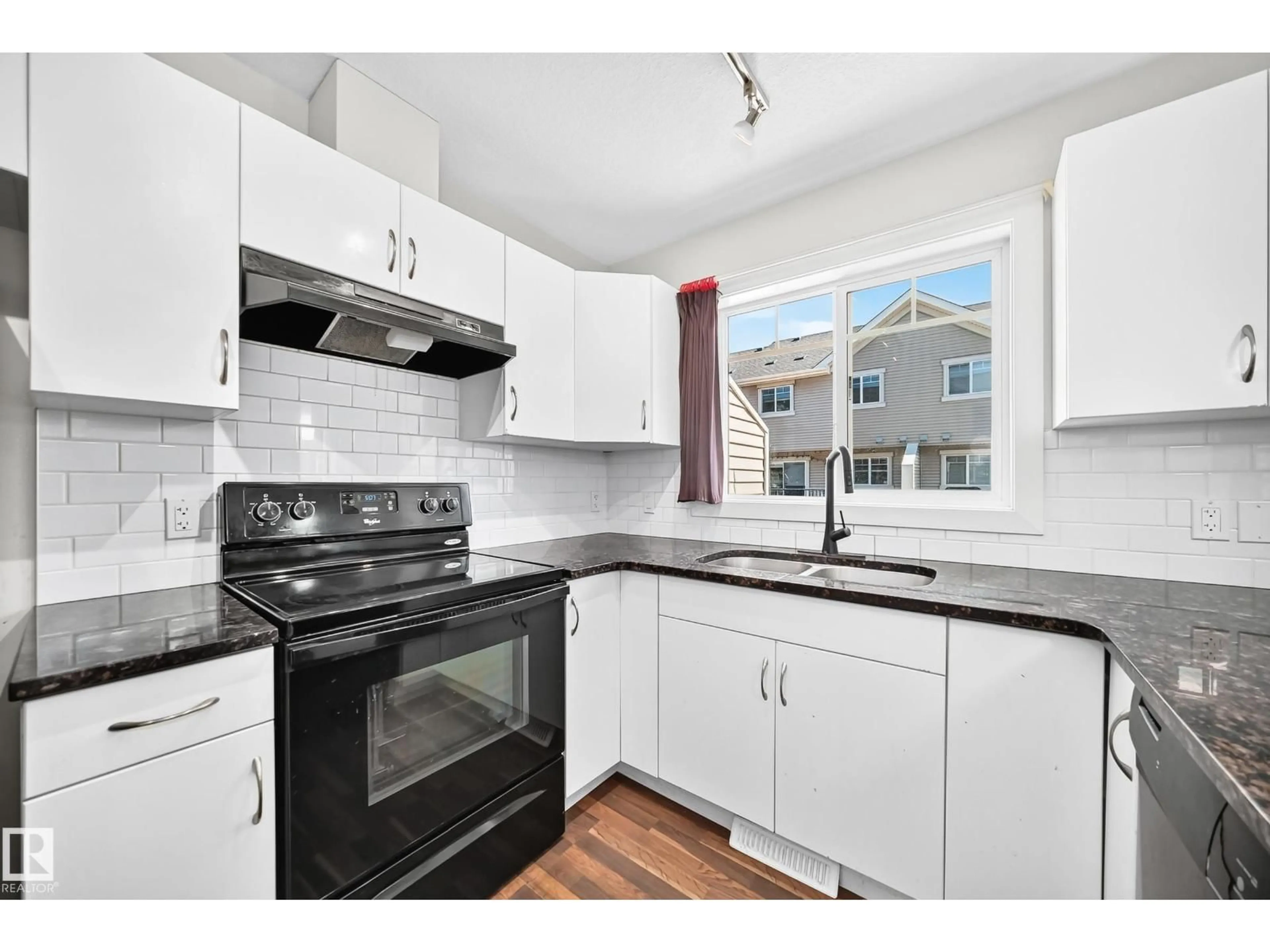 Standard kitchen, unknown for 39 - 7289 SOUTH TERWILLEGAR NW, Edmonton Alberta T6R0N5