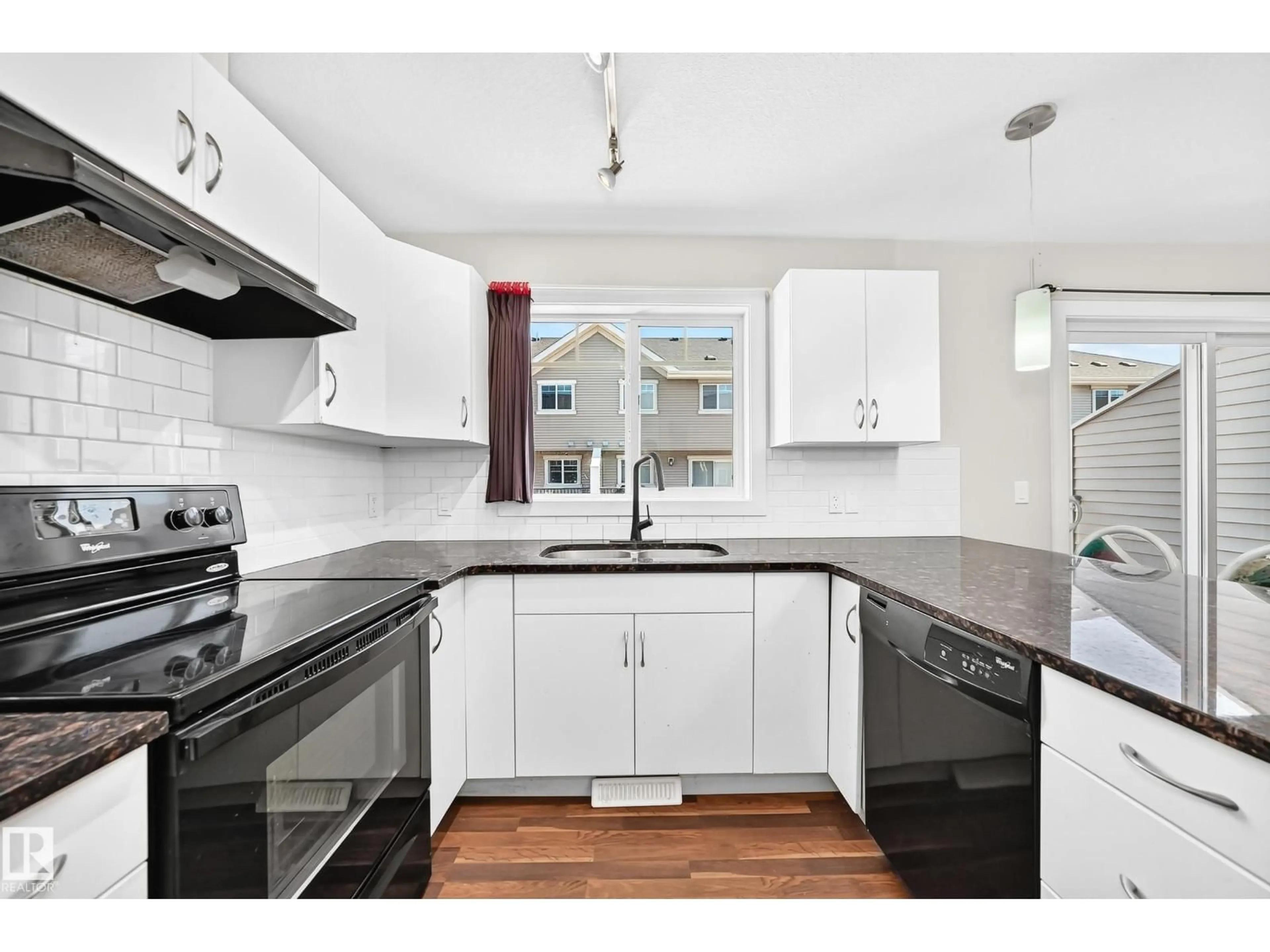 Standard kitchen, unknown for 39 - 7289 SOUTH TERWILLEGAR NW, Edmonton Alberta T6R0N5