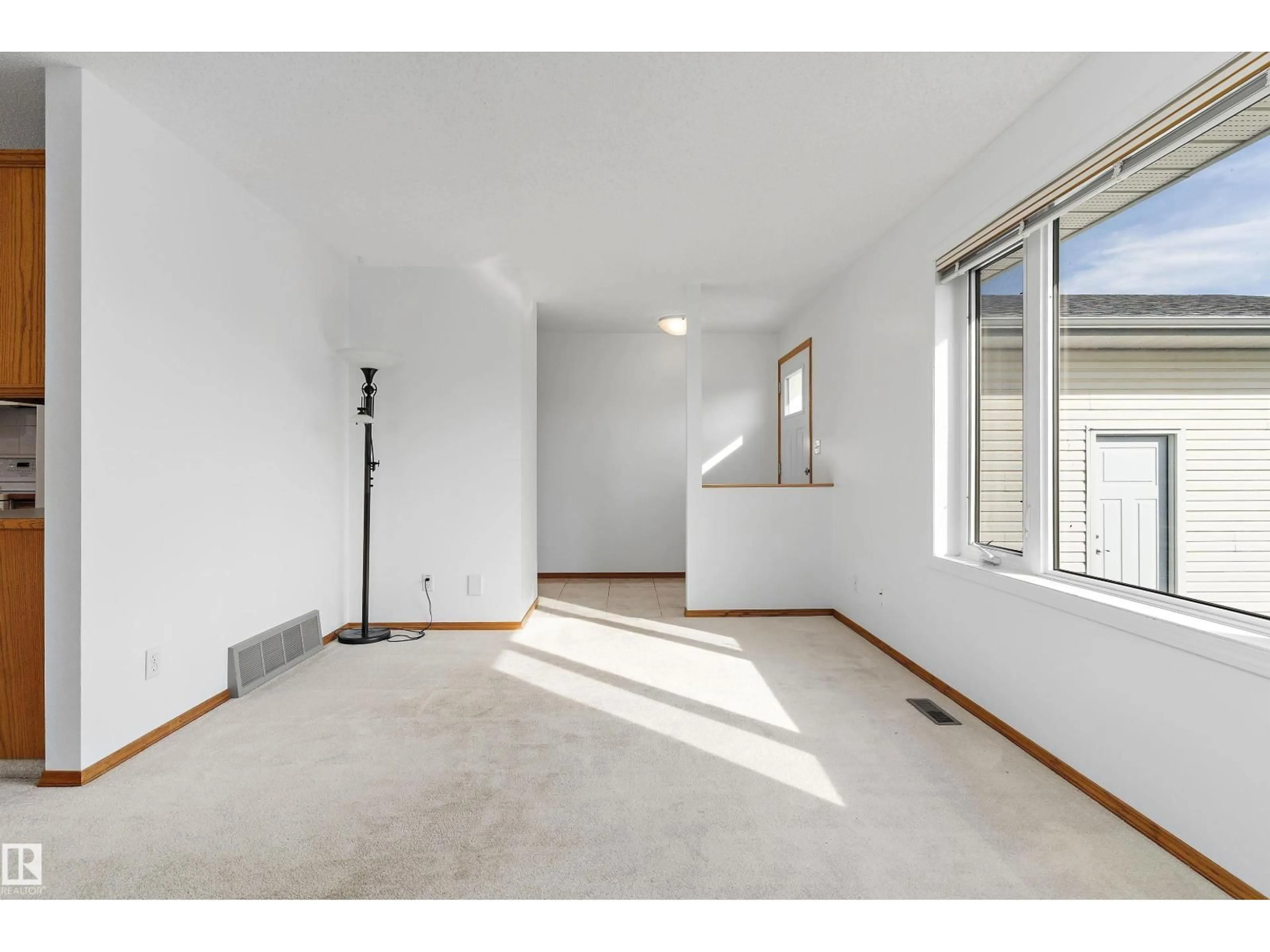 A pic of a room for 5310 60, Camrose Alberta T4V4L2