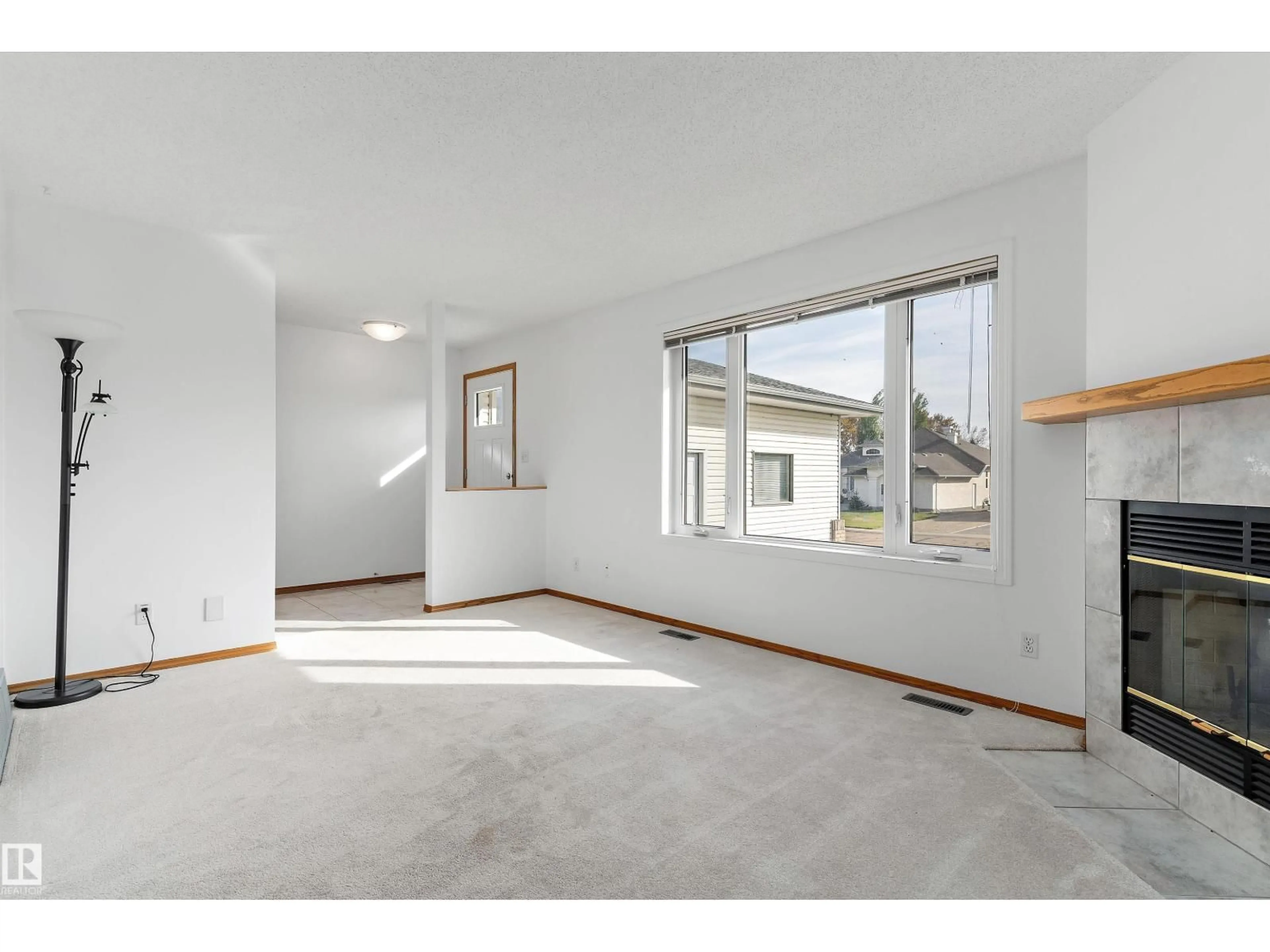 A pic of a room for 5310 60, Camrose Alberta T4V4L2