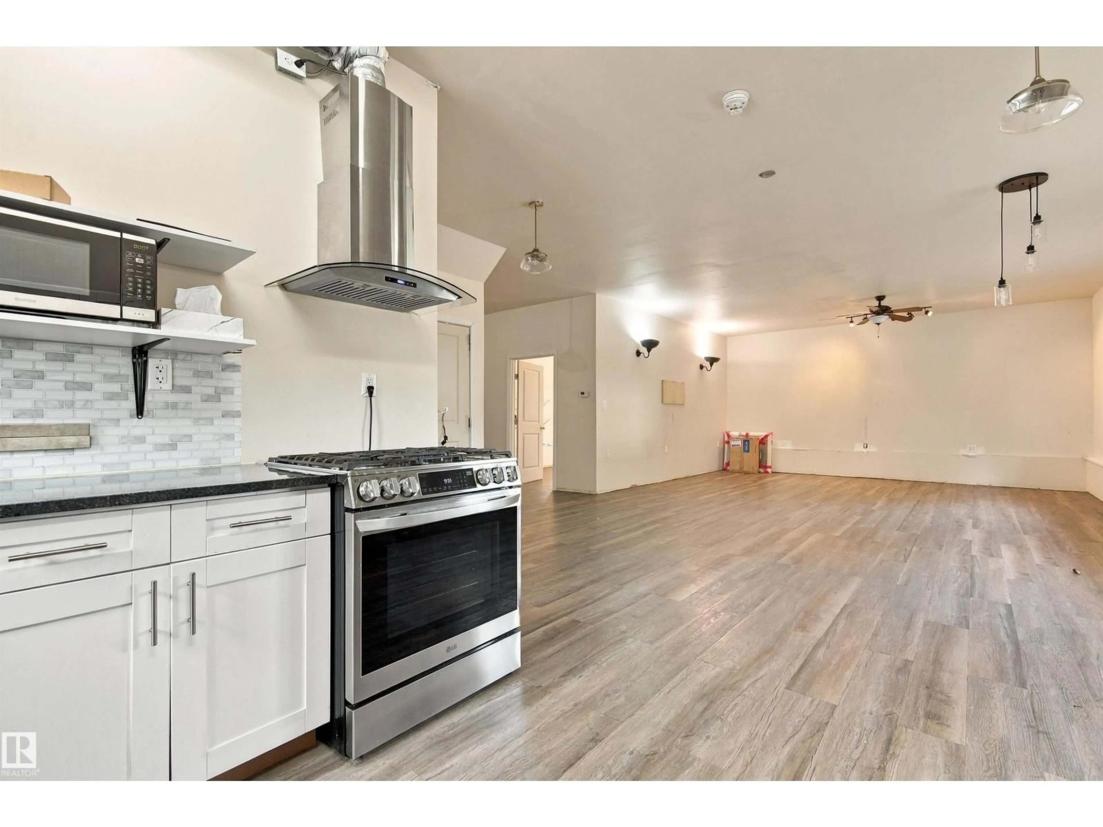 Open concept kitchen, unknown for 217 - 51069 RGE RD 215, Rural Strathcona County Alberta T8E1G7