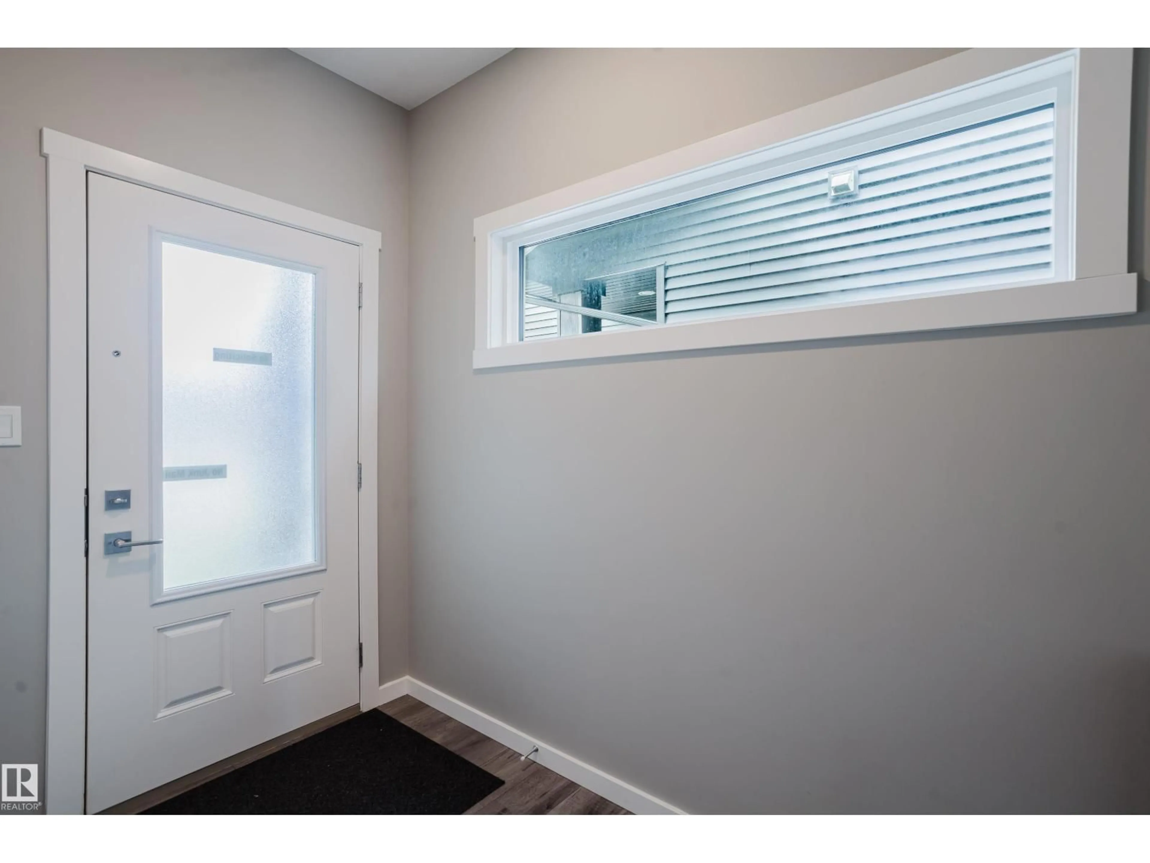 Indoor entryway for 47 ADELAIDE CO, Spruce Grove Alberta T7X2V4