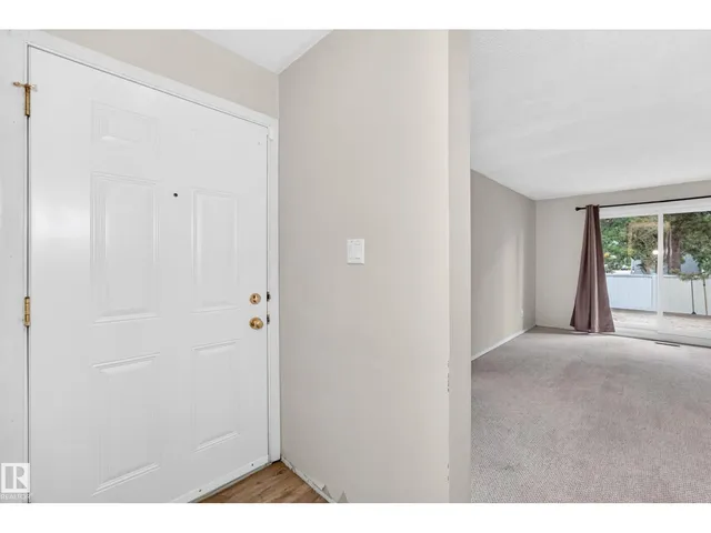 NW - 290 LANCASTER TC, Edmonton 5