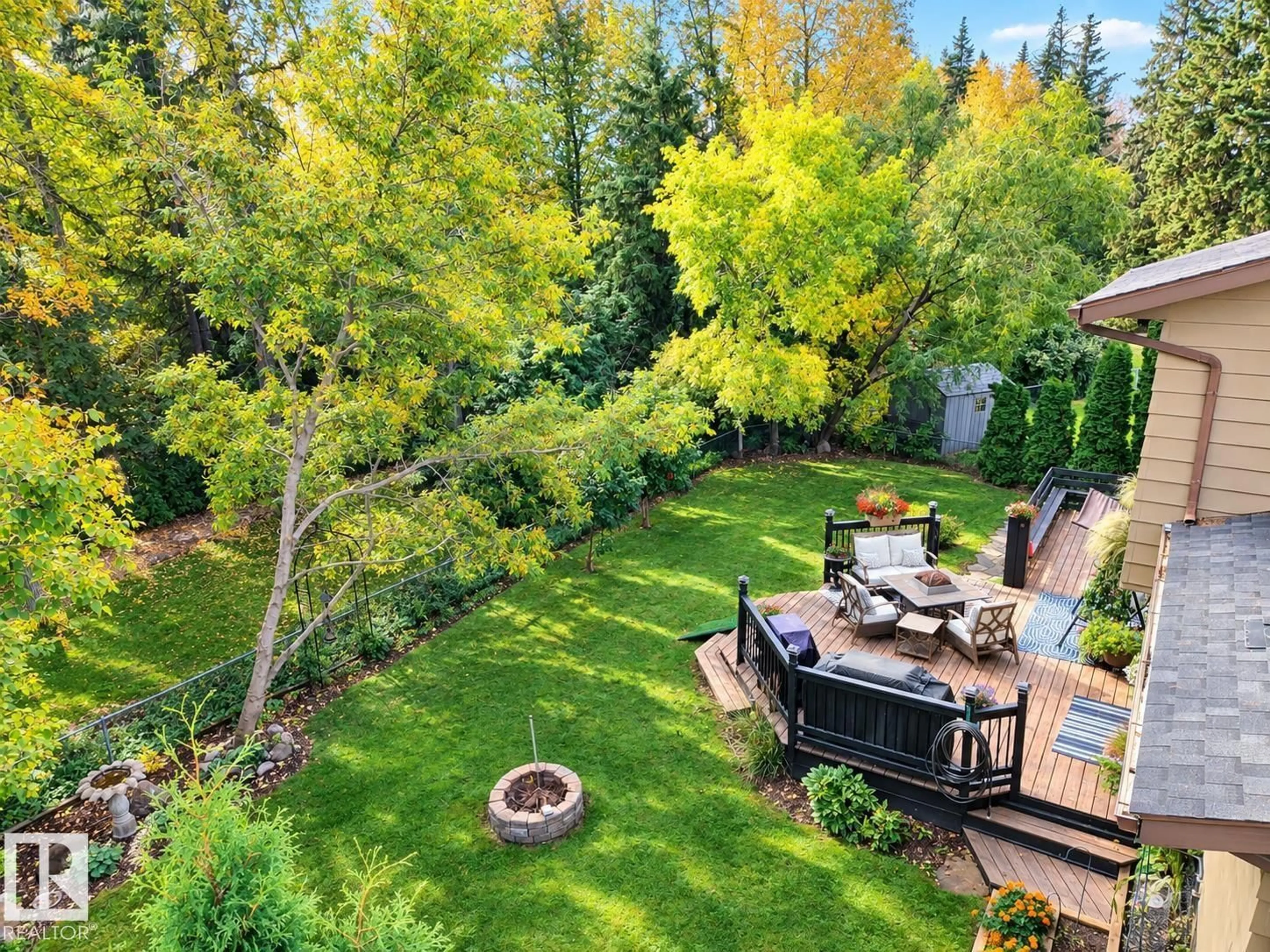 A pic from outside/outdoor area/front of a property/back of a property/a pic from drone, forest/trees view for 3 ARMBRUSTER TC, Stony Plain Alberta T7Z1G7