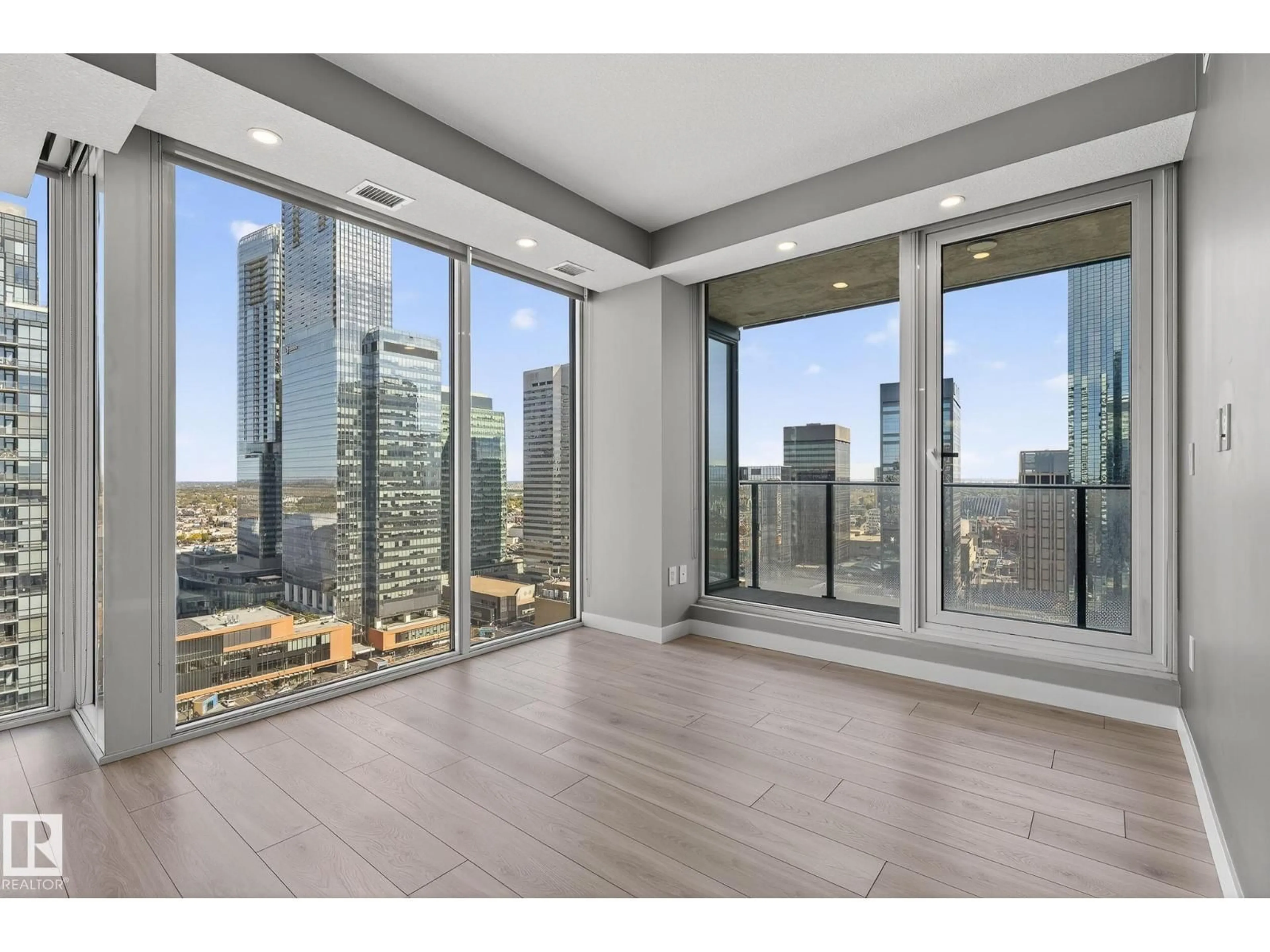 A pic of a room for 3103 - 10180 103 ST, Edmonton Alberta T5J0L1