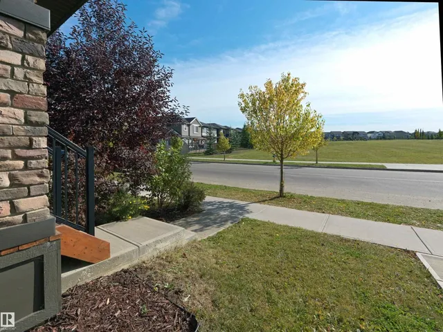 4074 CHAPPELLE GREEN, Edmonton 2