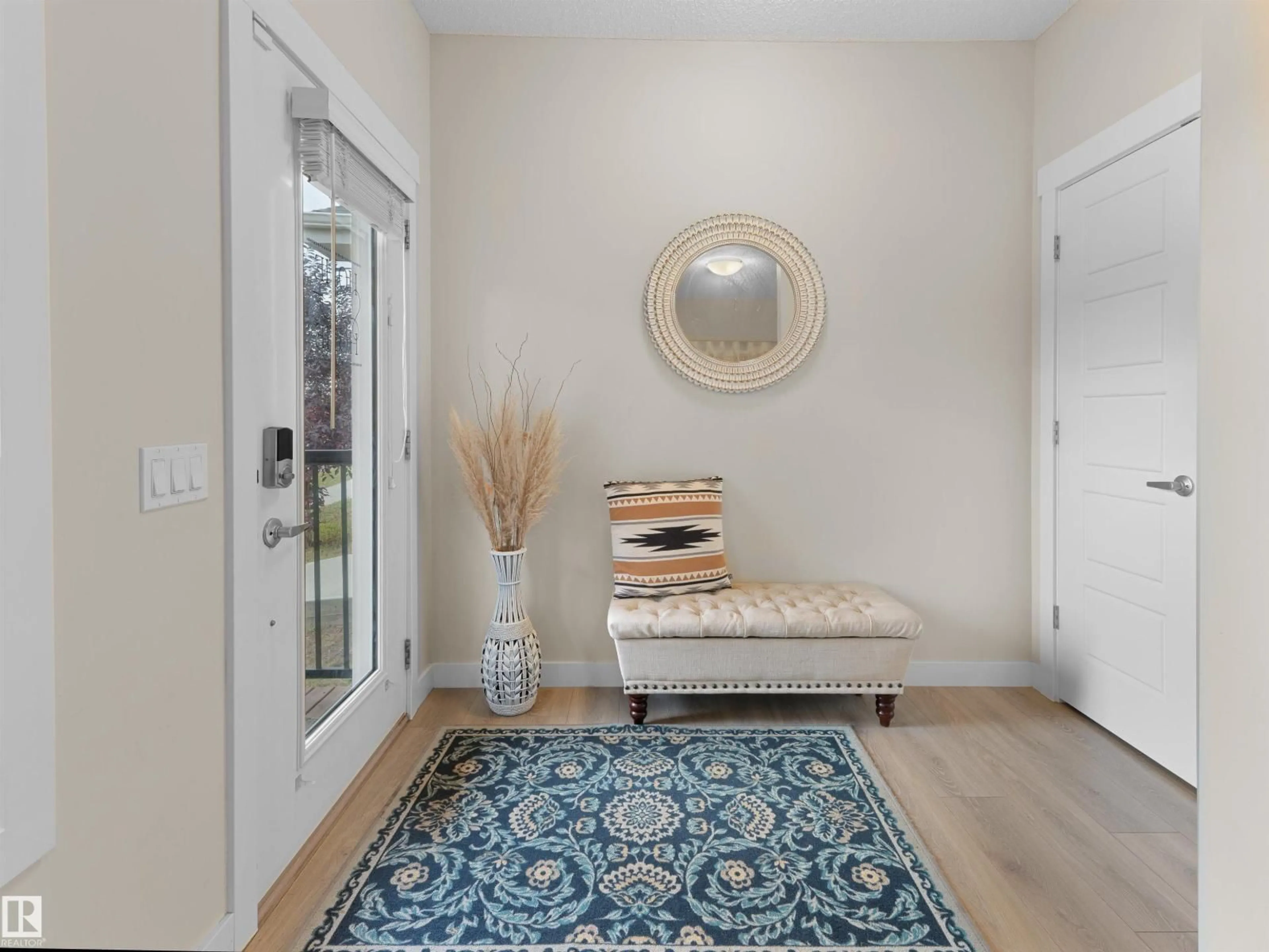 Indoor entryway for 4074 CHAPPELLE GREEN, Edmonton Alberta T6W4M6