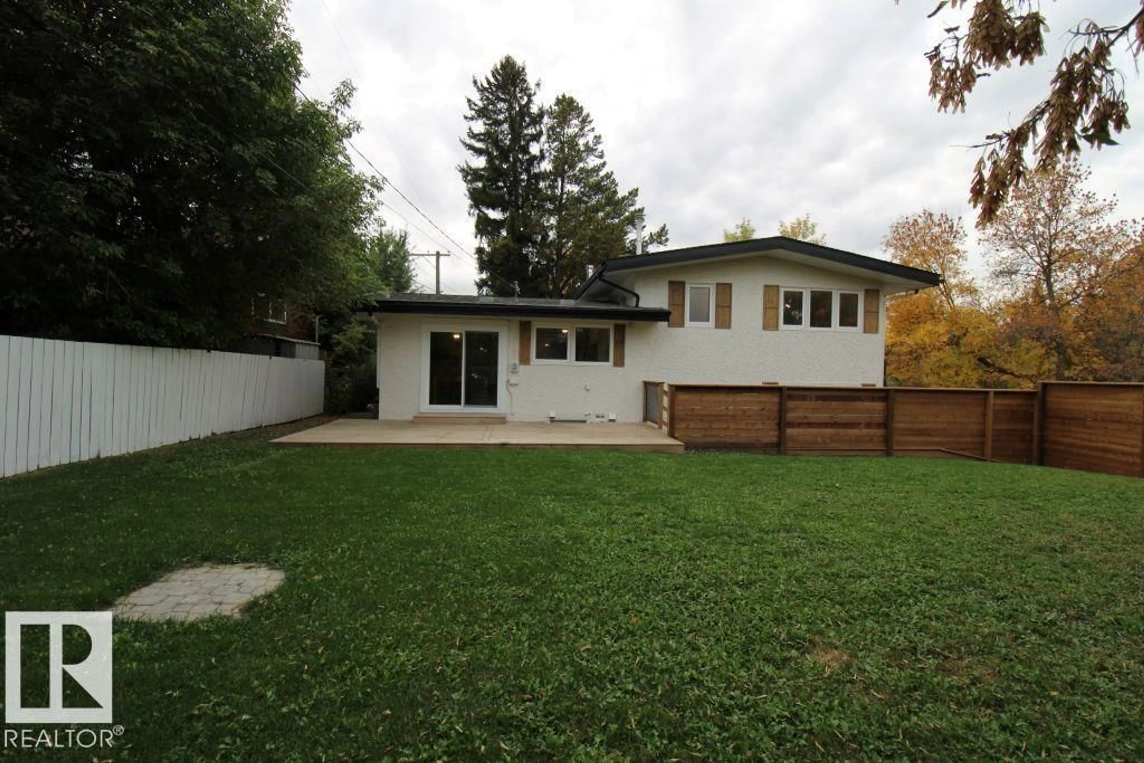 Unknown for 1 GREENWICH CR, St. Albert Alberta T8N0Z5