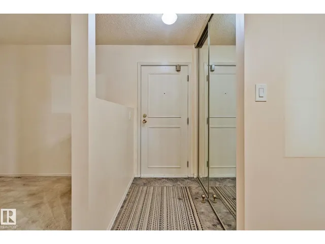 #305 - 10335 118 ST, Edmonton 2