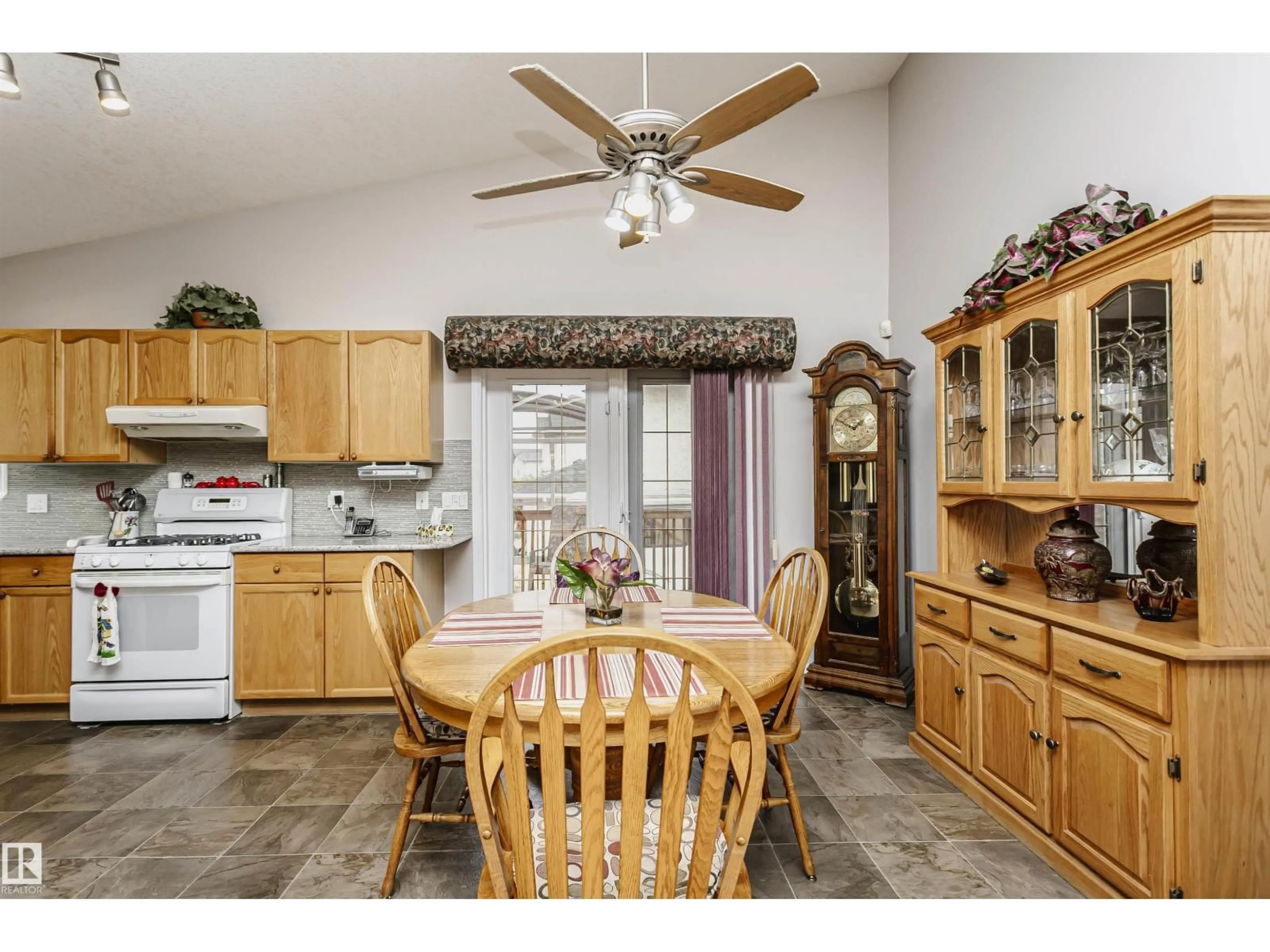 Unknown for 2840 151A AV, Edmonton Alberta T5Y2Y8