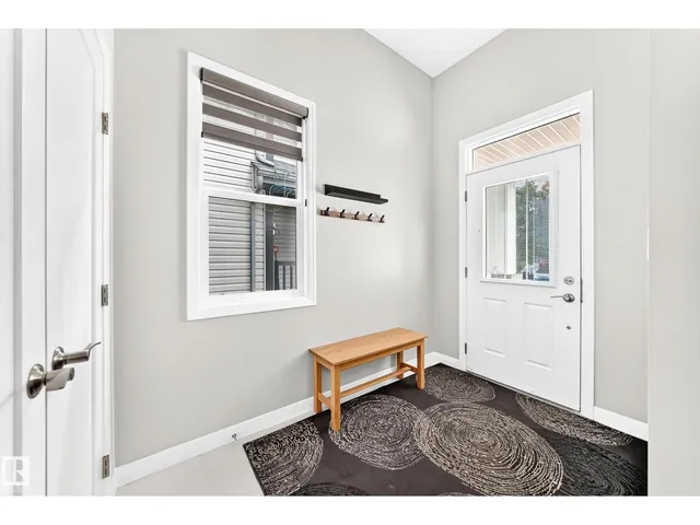 NW - 5718 175A AV, Edmonton 3