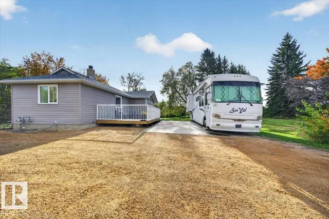 53203 RR 220, Rural Strathcona County 4