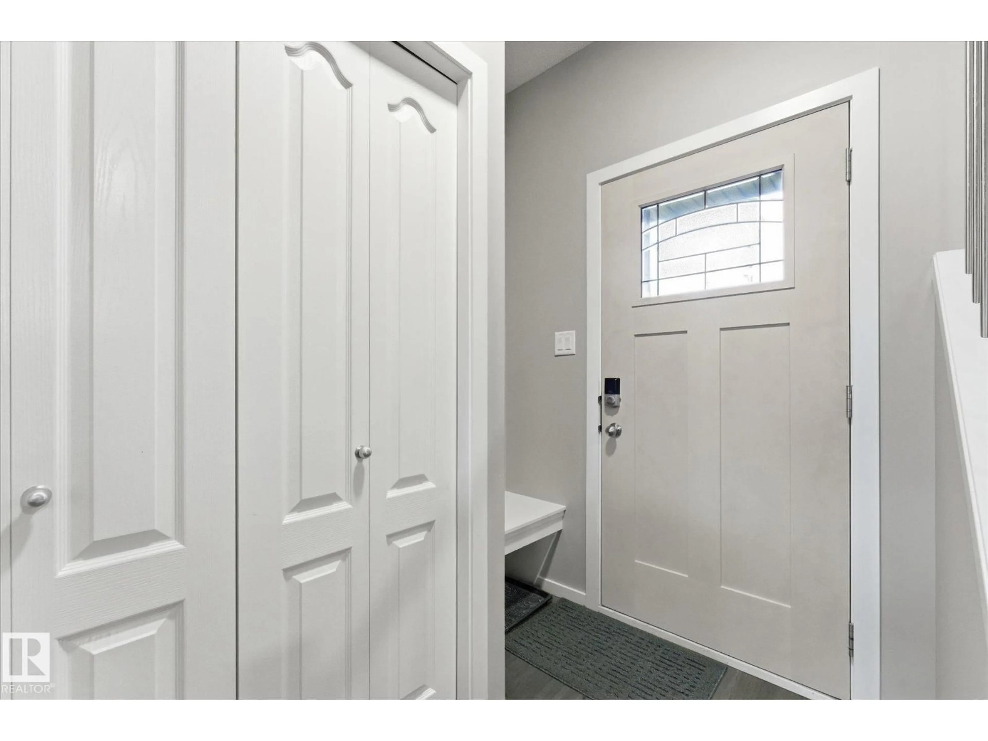 Indoor entryway for 8 TREBLE LD, Spruce Grove Alberta T7X0Z4