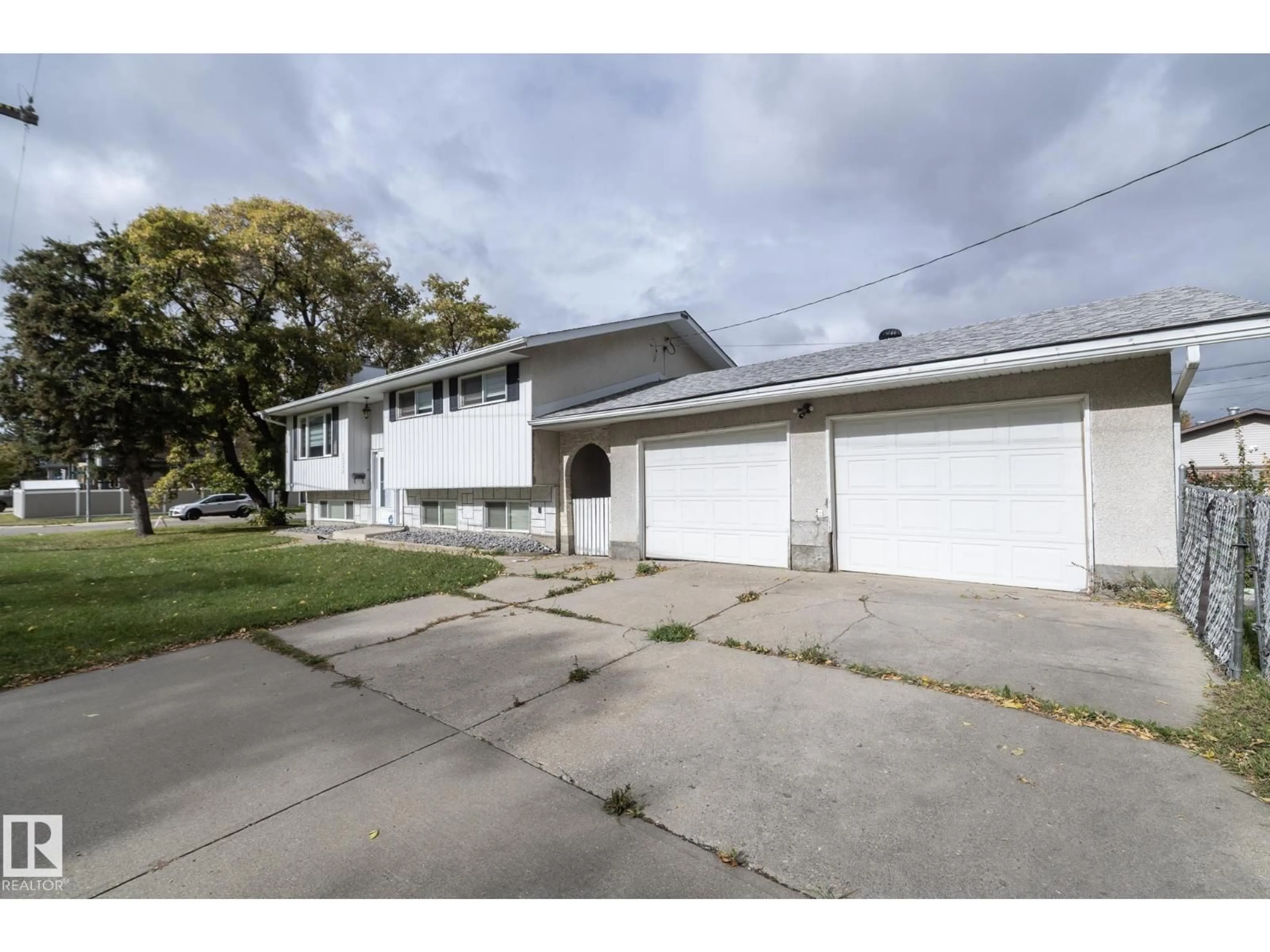 Unknown for 15312 109 AV, Edmonton Alberta T5P4K7