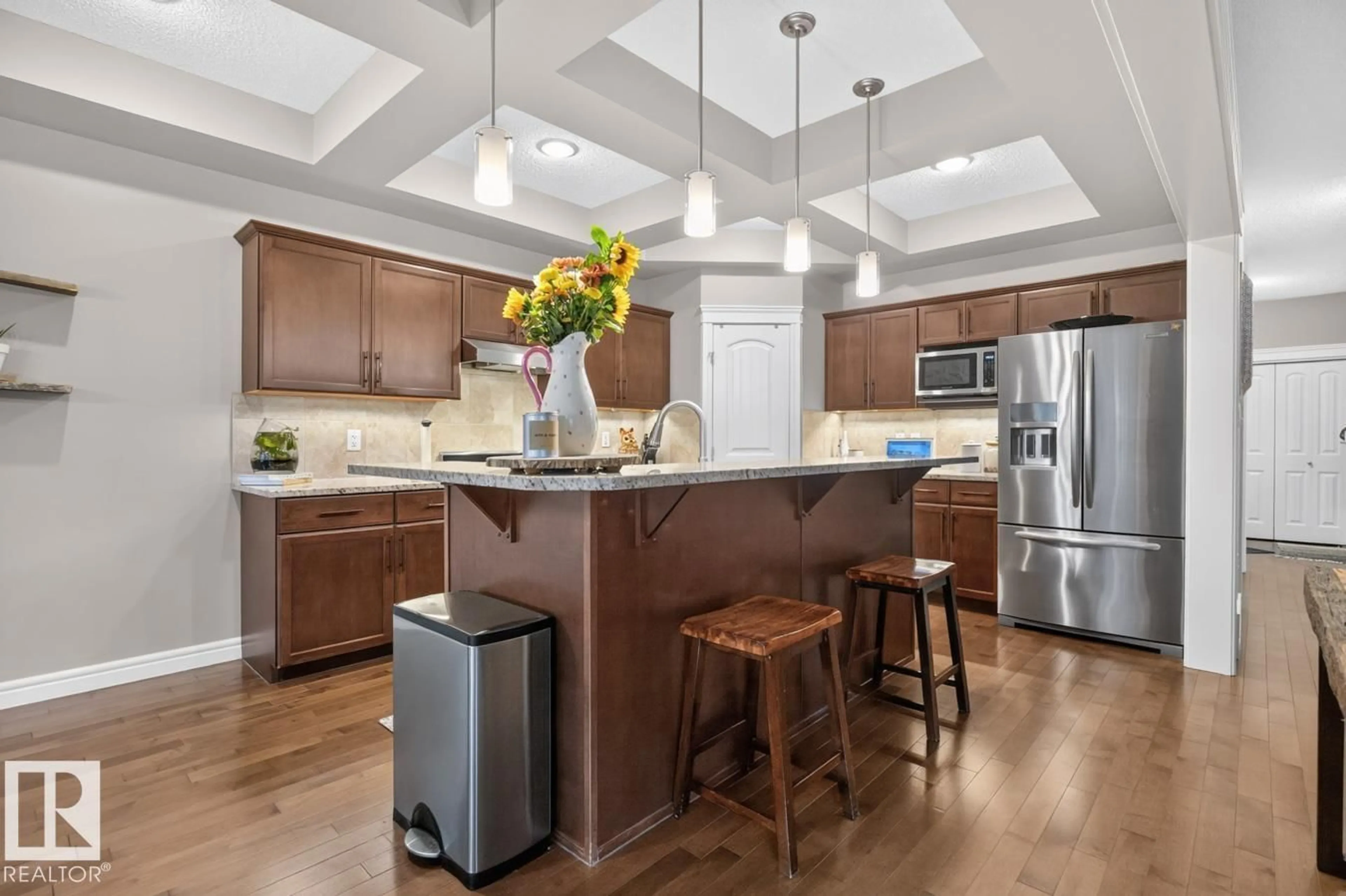 Open concept kitchen, unknown for 313 STILL CREEK CR, Sherwood Park Alberta T8H0S7