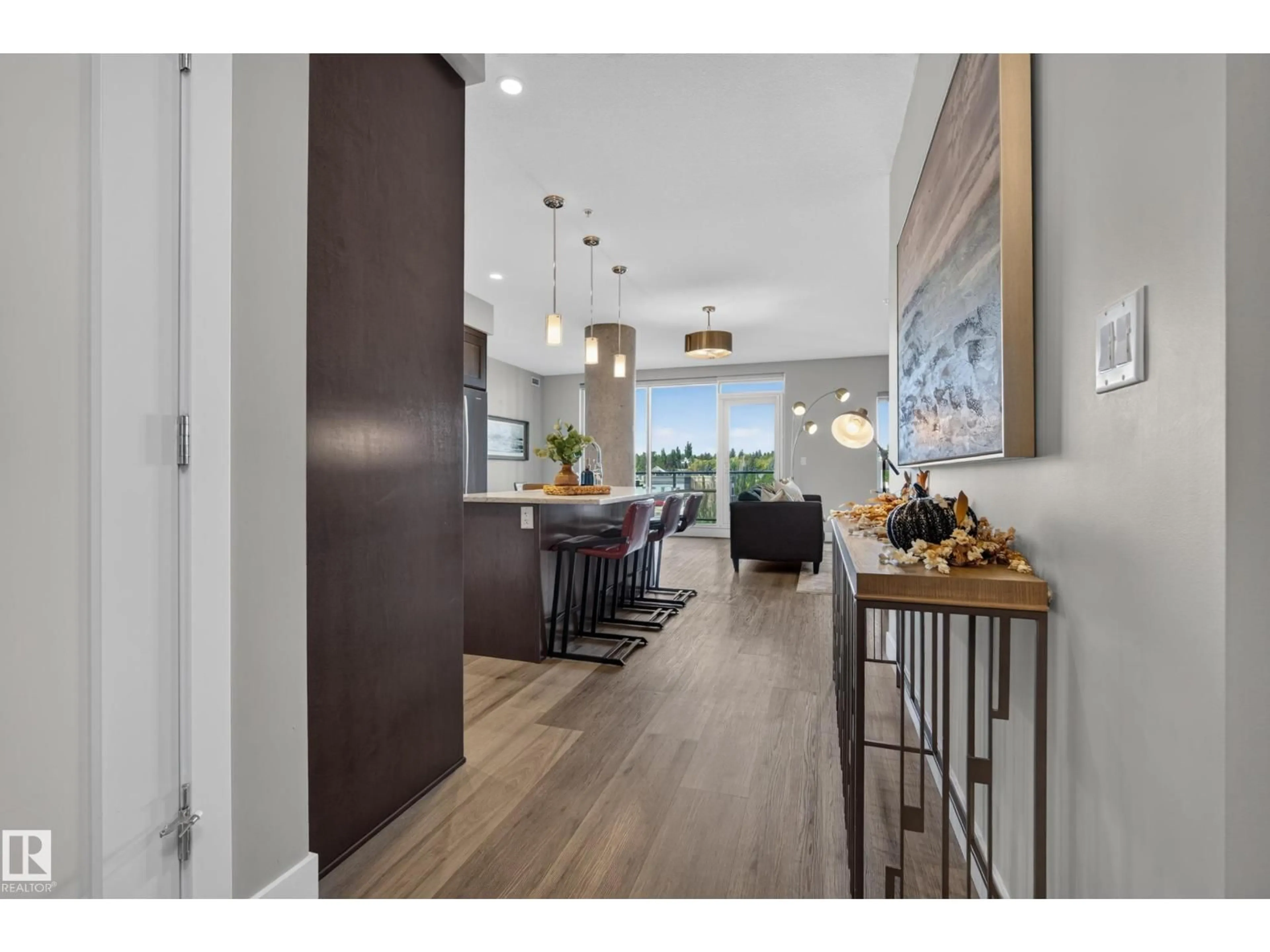Indoor entryway for 200 - 732 BELLEROSE DR, St. Albert Alberta T8N7P7