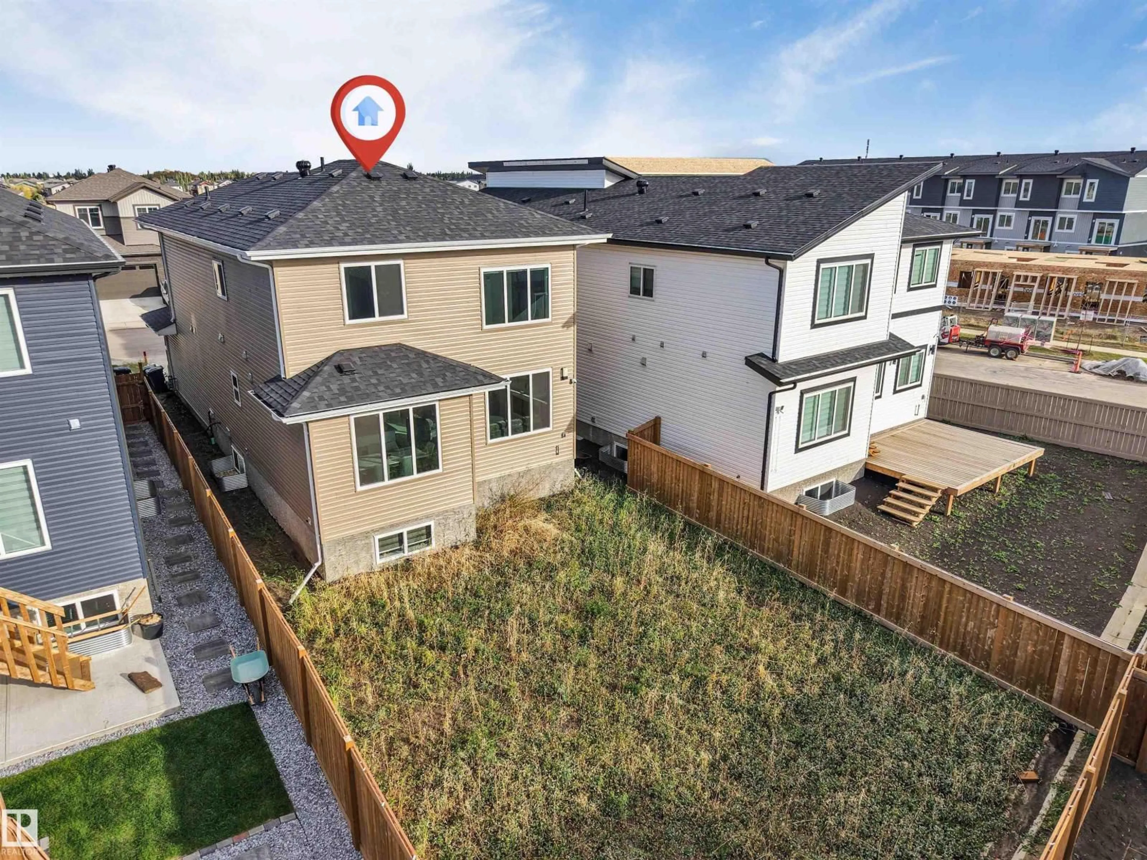 A pic from outside/outdoor area/front of a property/back of a property/a pic from drone, unknown for 403 PINE POINT, Leduc Alberta T9E1S7