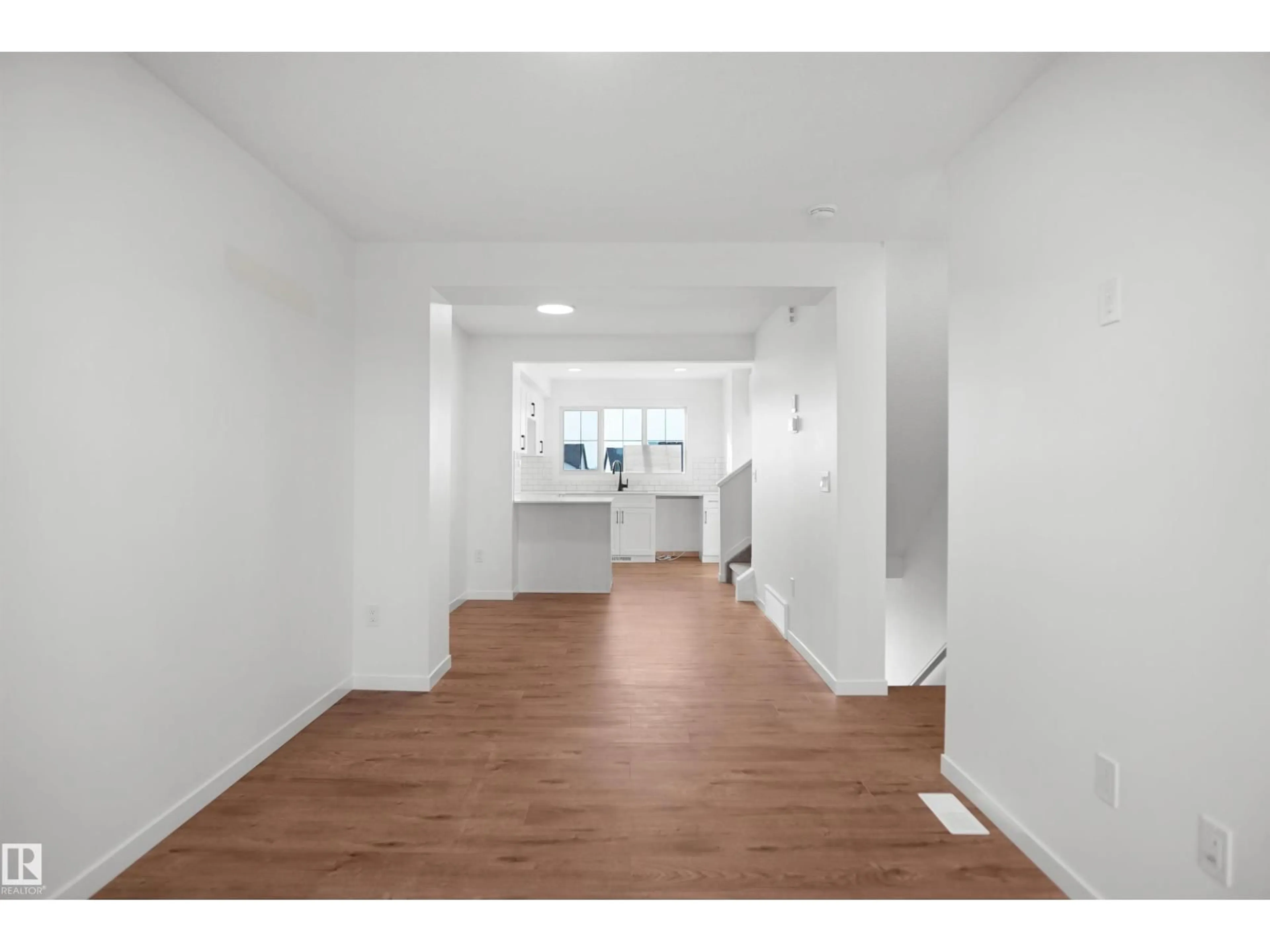 A pic of a room for 1425 9 ST, Edmonton Alberta T6T2N8