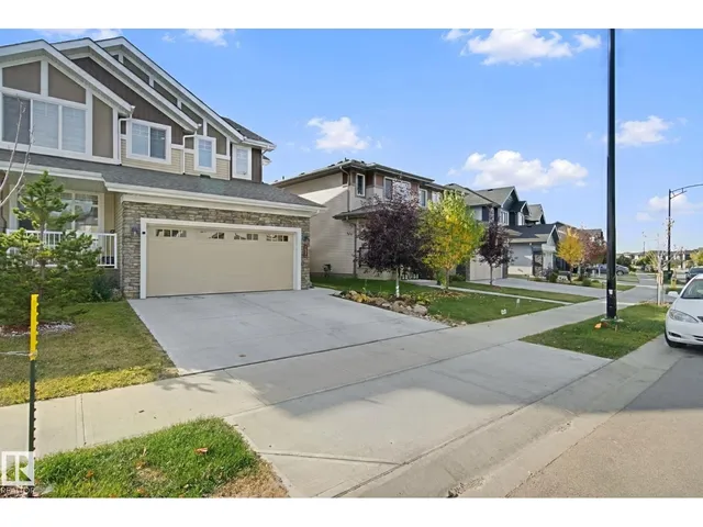 SW - 153 CAVANAGH CM, Edmonton 2