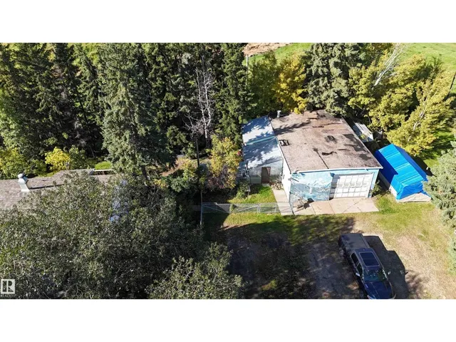 5304 50 ST, Tomahawk 4