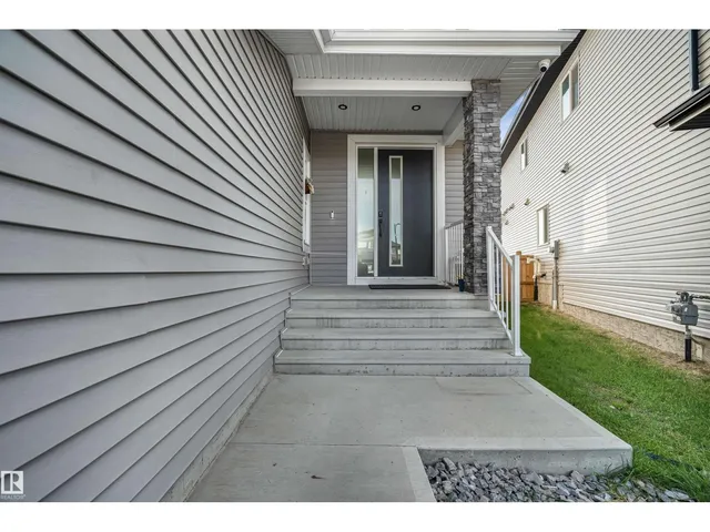 4709 CHARLES BAY SW, Edmonton 5