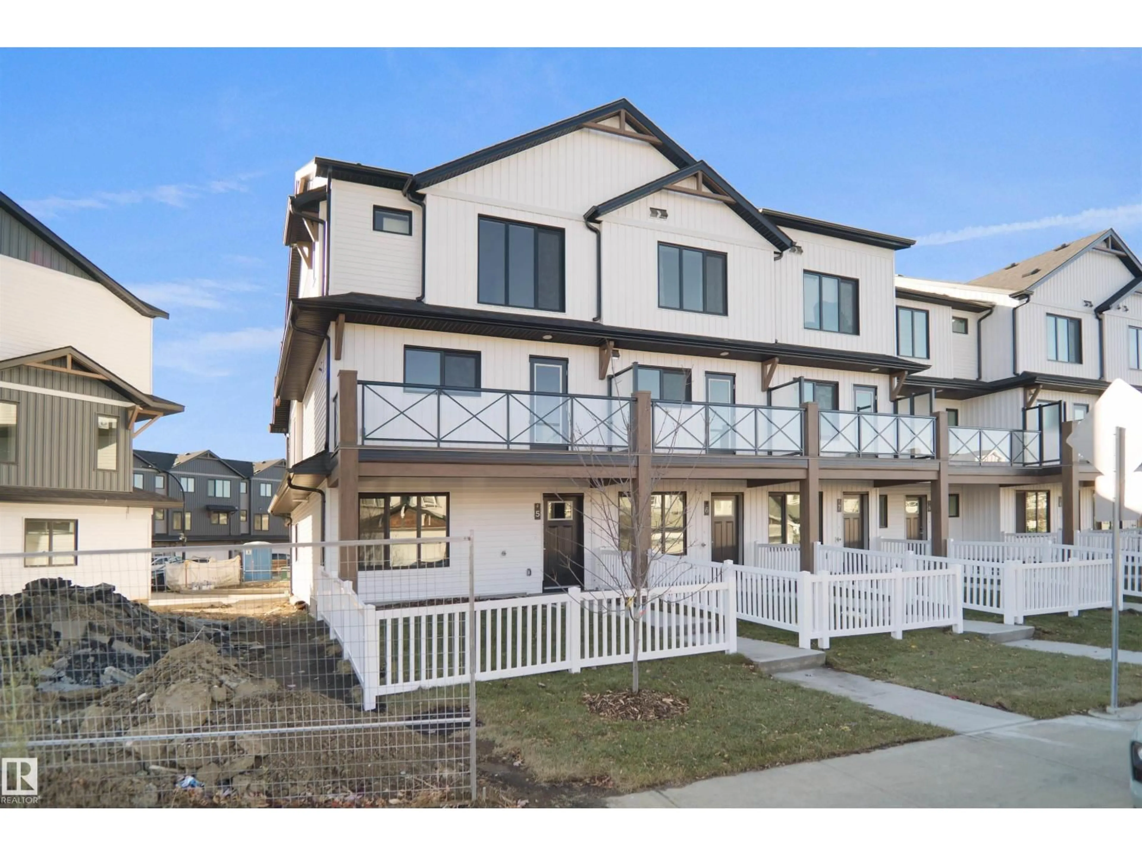 Home with vinyl exterior material, street for SW - 2718 ALCES WY, Edmonton Alberta T6X3L5