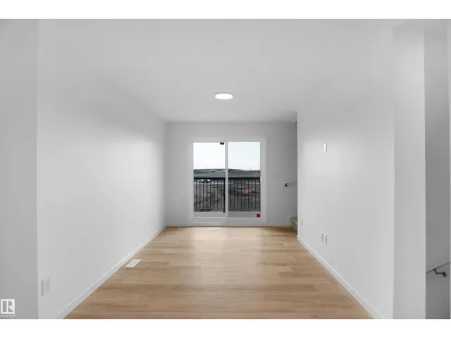 #11 - 150 CASHMAN CR, Edmonton 4