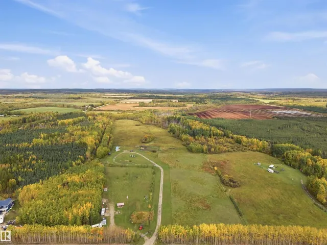 7526 TWP RD 523, Rural Yellowhead 2