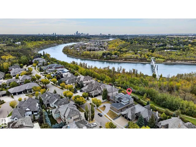 1415 WOODWARD CR, Edmonton 5