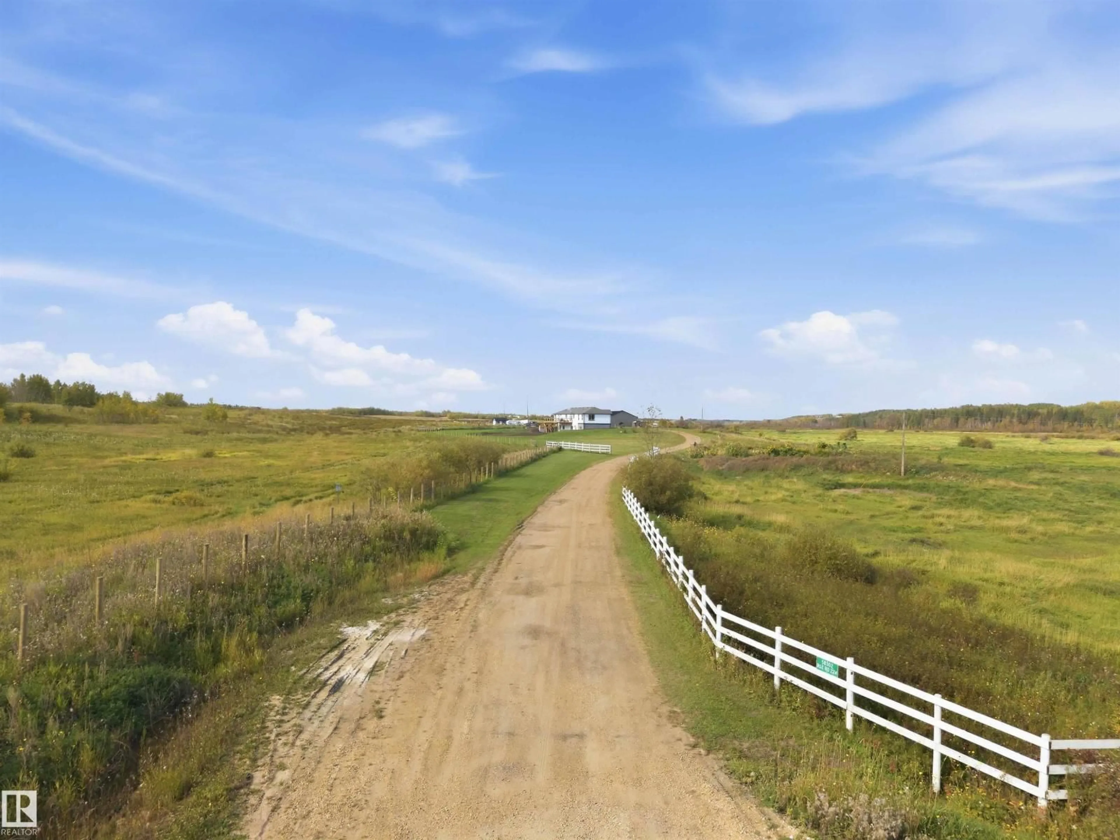 A pic from outside/outdoor area/front of a property/back of a property/a pic from drone, street for 58302 RGE RD 224, Rural Thorhild County Alberta T0A1N6