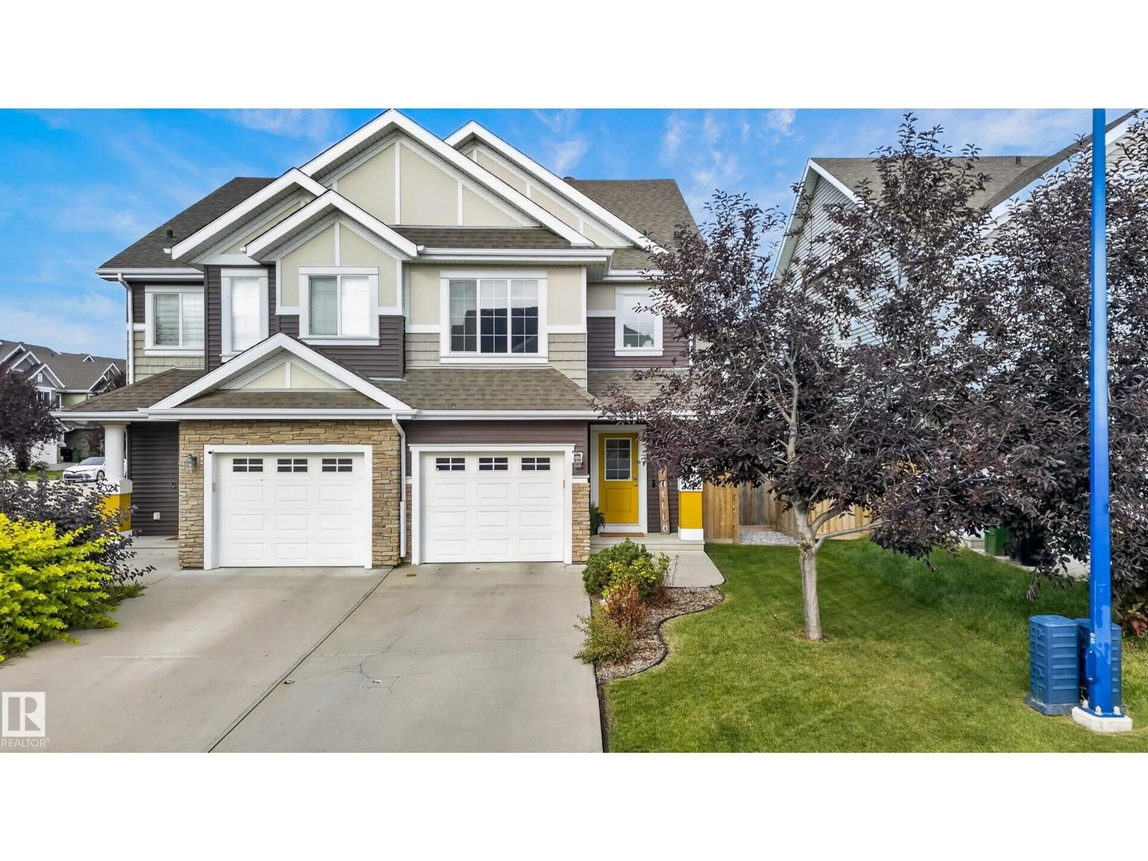 Home with vinyl exterior material, street for SW - 2322 67A ST, Edmonton Alberta T6X2A9
