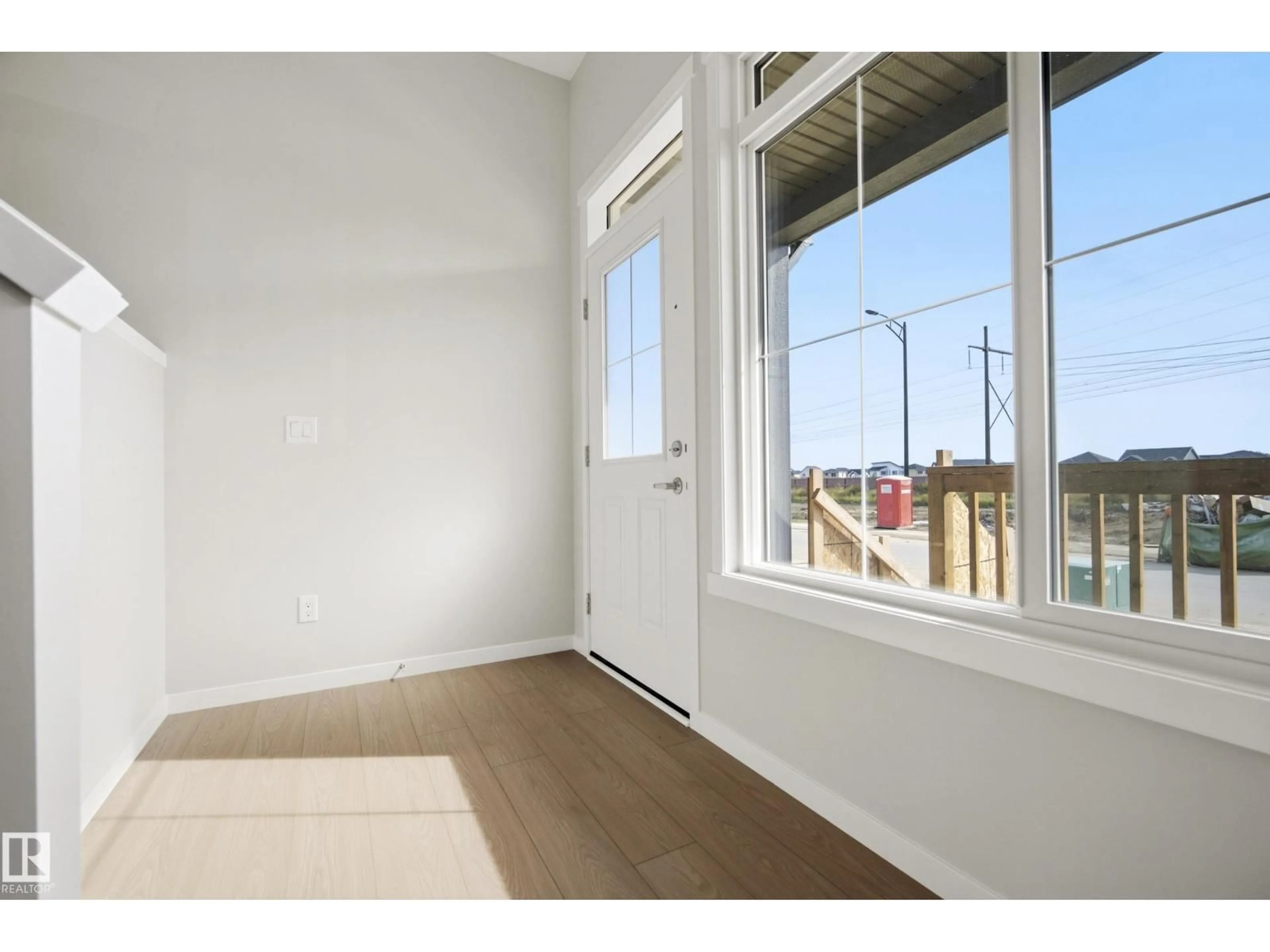 A pic of a room for 19616 30 AVENUE AVENUE, Edmonton Alberta T6M3L9