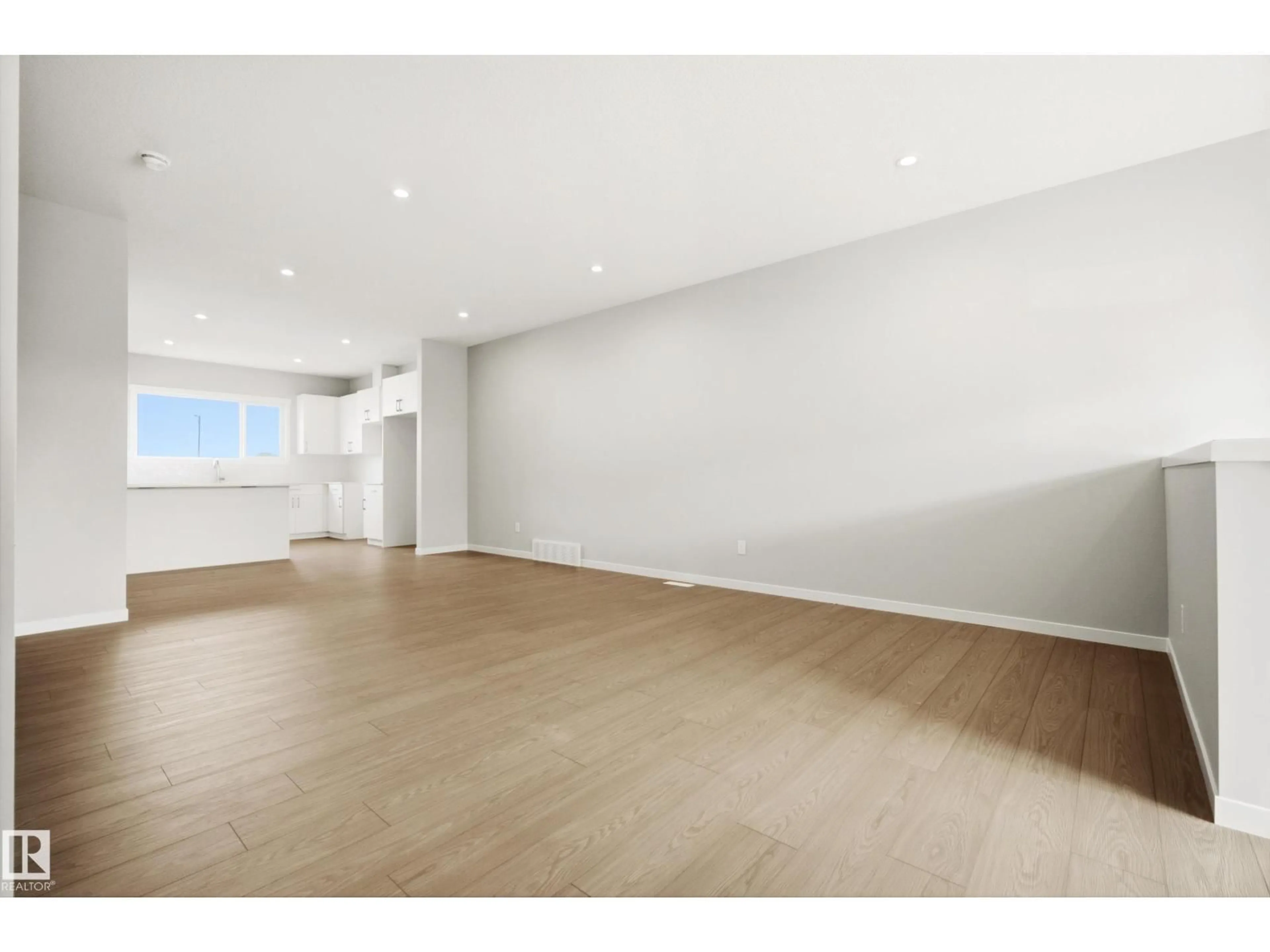 A pic of a room for 19616 30 AVENUE AVENUE, Edmonton Alberta T6M3L9