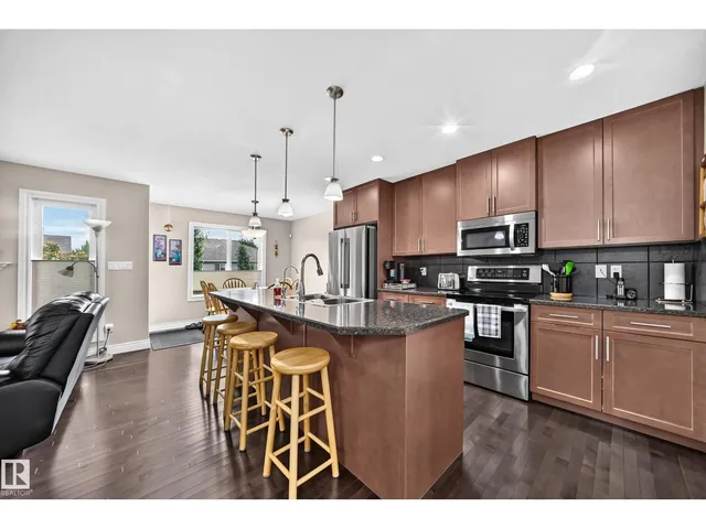 NW - 4904 214 ST, Edmonton 5