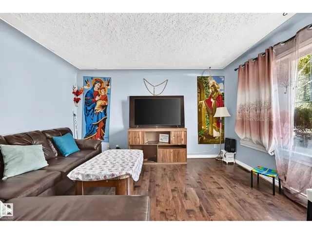 12440 82 ST, Edmonton 5