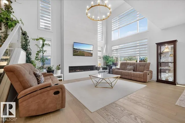 4462 SUZANNA CR, Edmonton 3