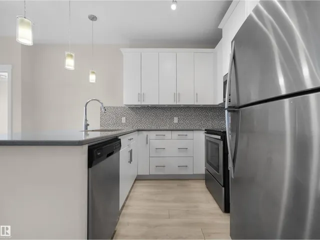 #304 - 812 WELSH DR, Edmonton 5