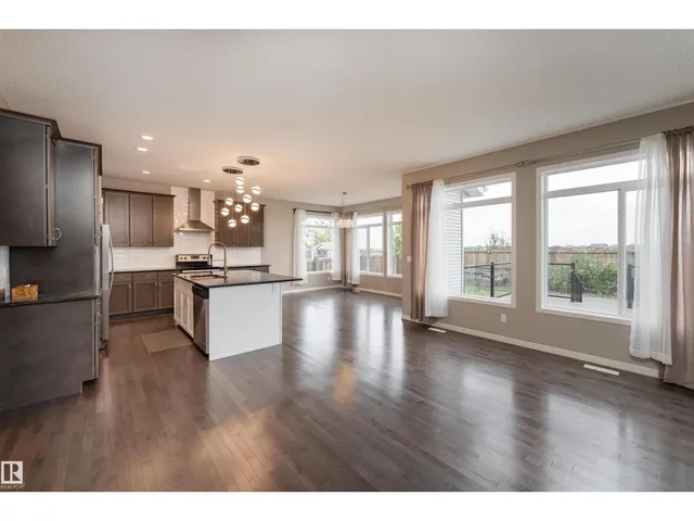 NW - 17523 56 ST, Edmonton 5